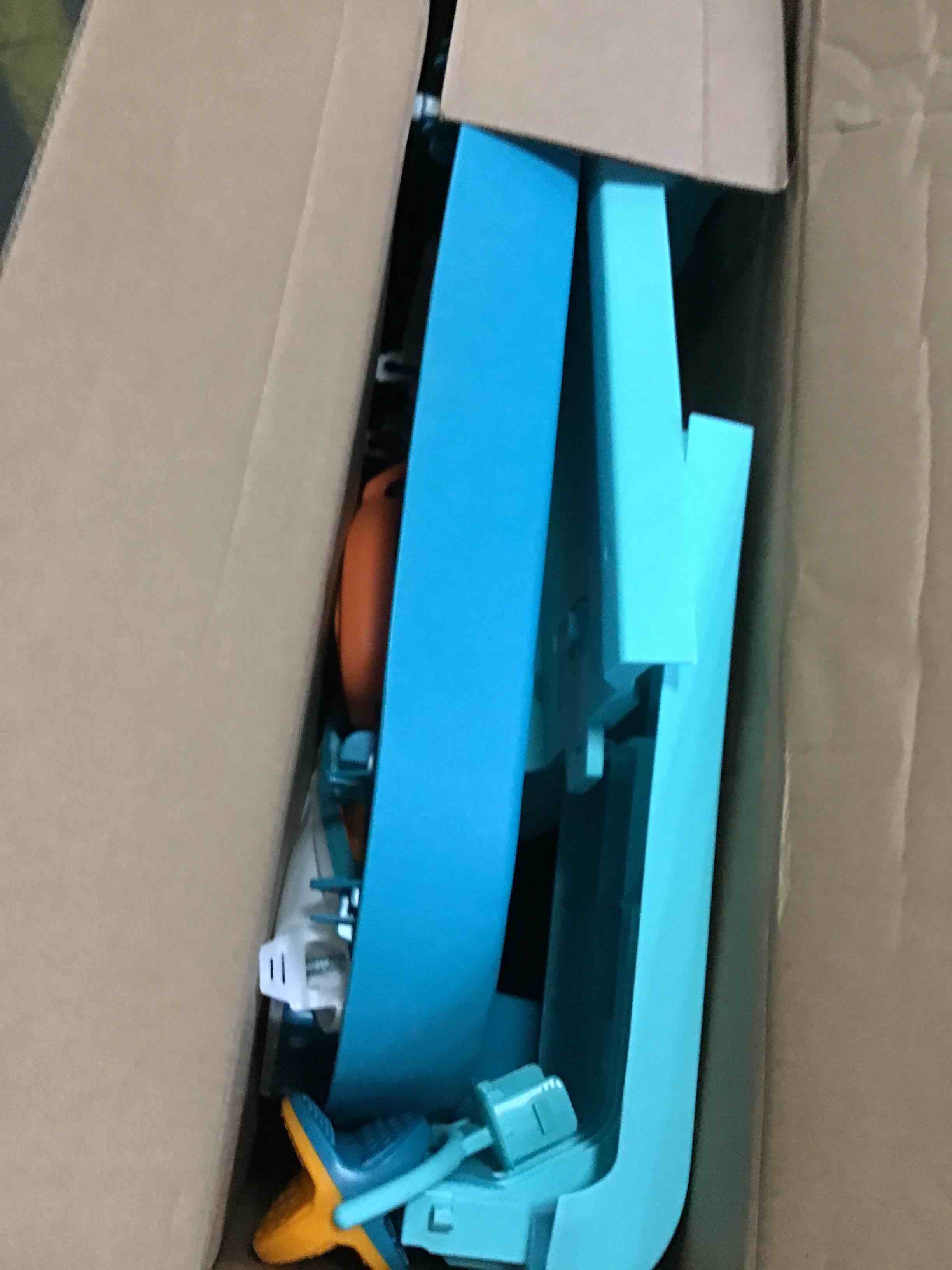 https://s3.amazonaws.com/lotting-images-prod/bidfta/ORG5233876_1693426227691.jpeg