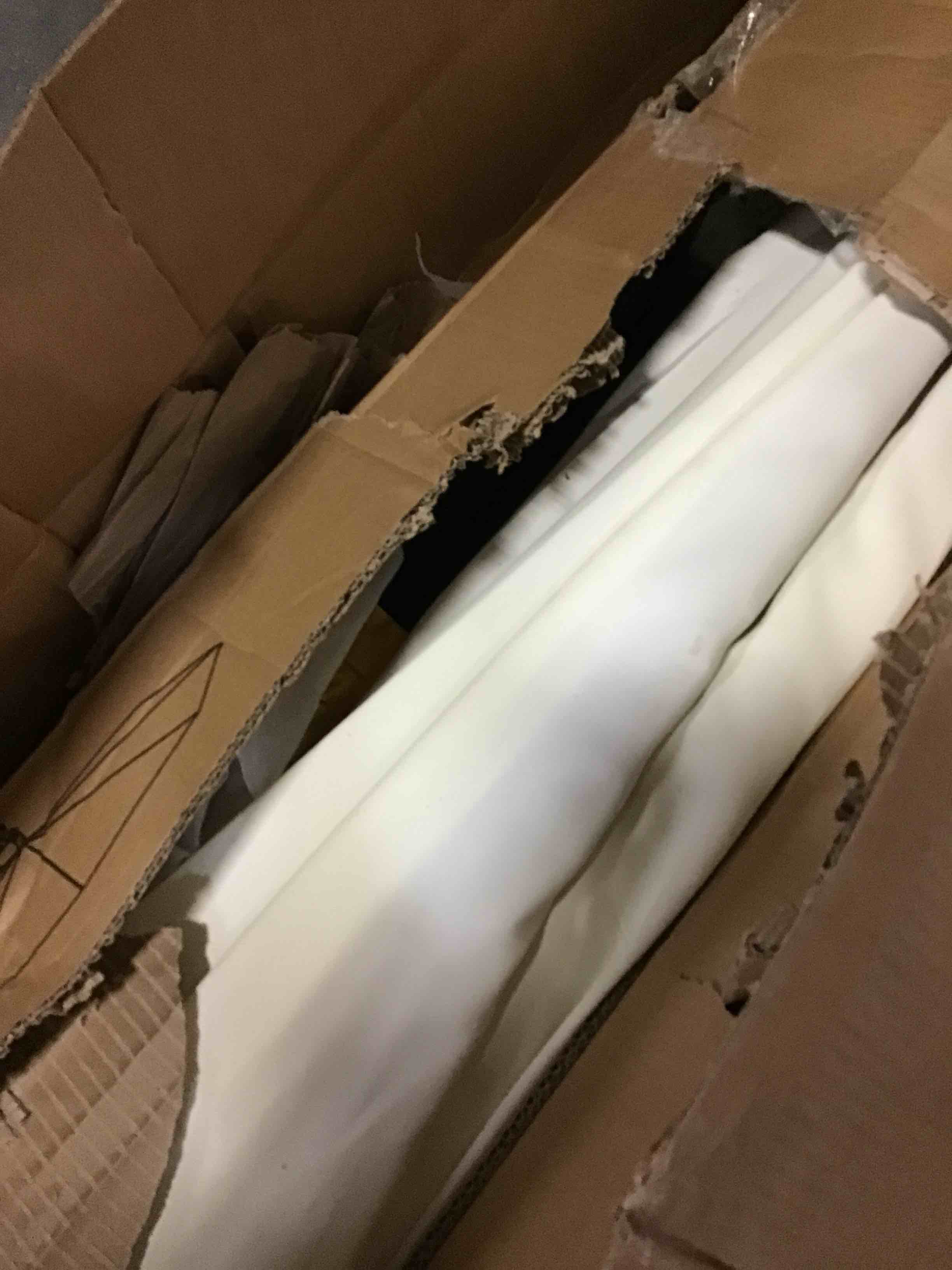 https://s3.amazonaws.com/lotting-images-prod/bidfta/ORG5233916_1693484949872.jpeg