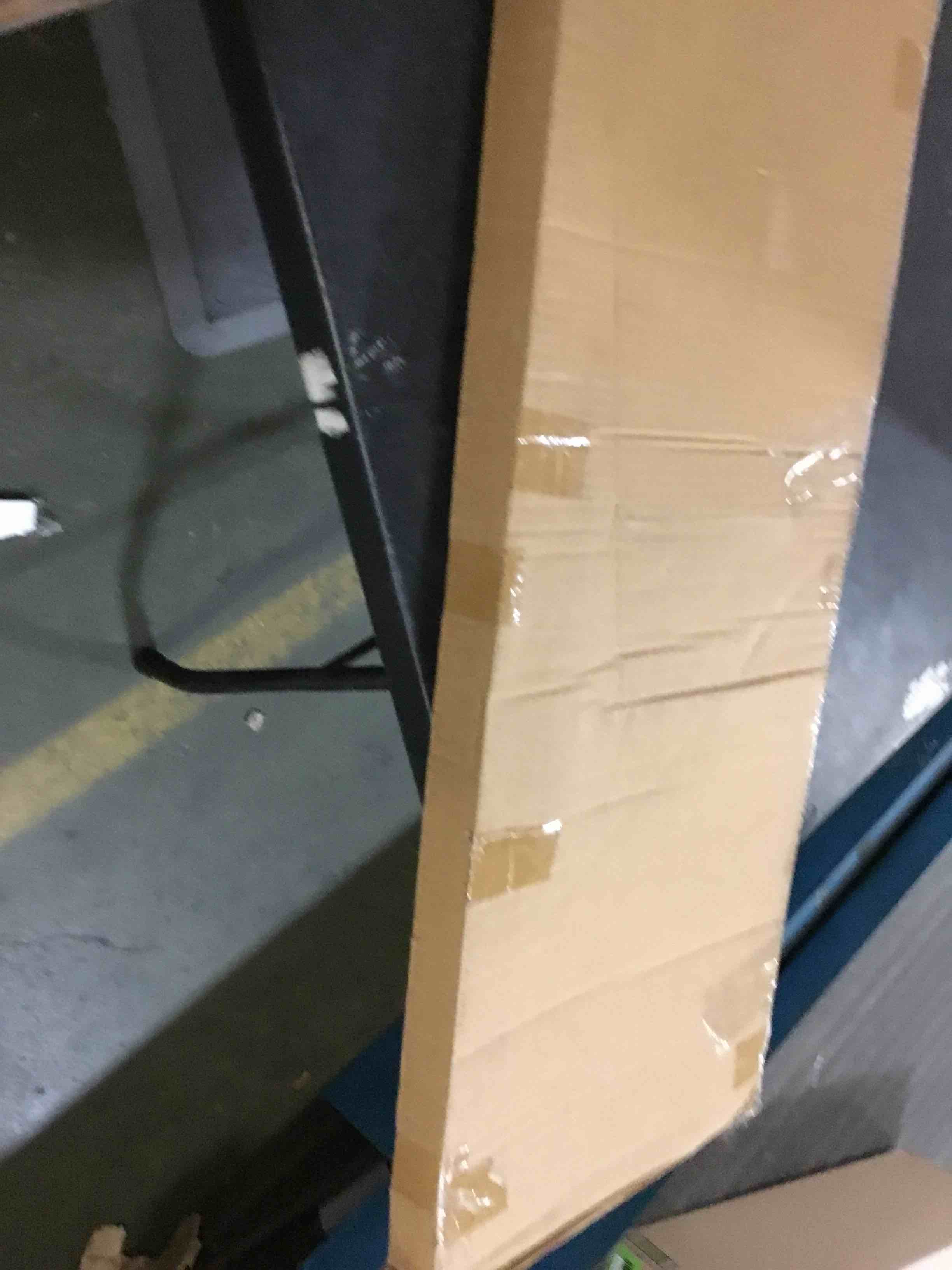https://s3.amazonaws.com/lotting-images-prod/bidfta/ORG5235680_1693061717352.jpeg