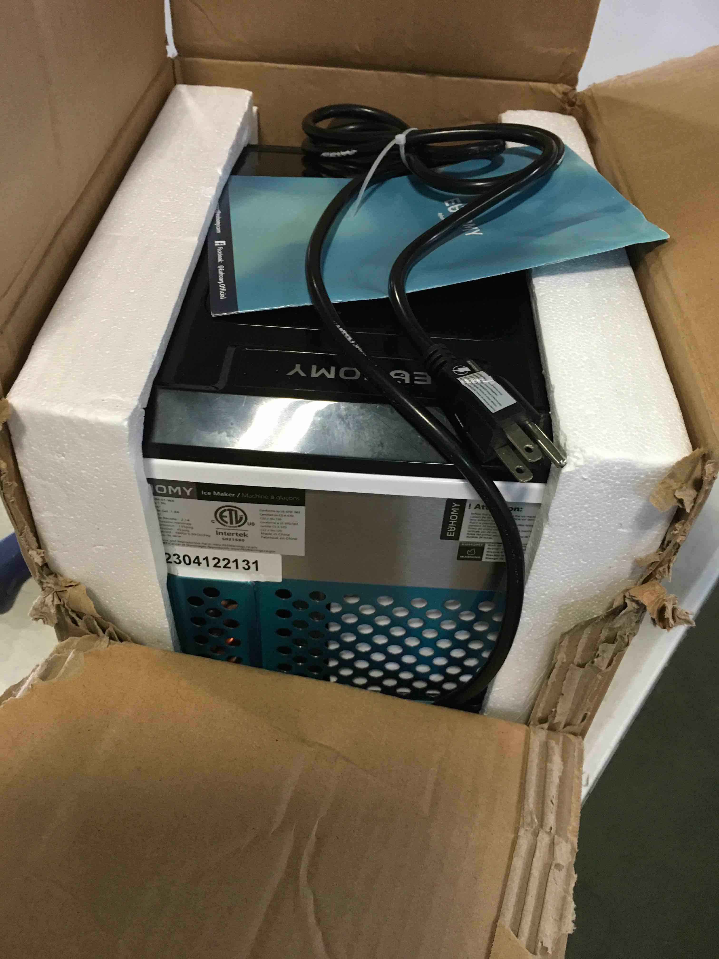 https://s3.amazonaws.com/lotting-images-prod/bidfta/ORG5236308_1693920857413.jpeg