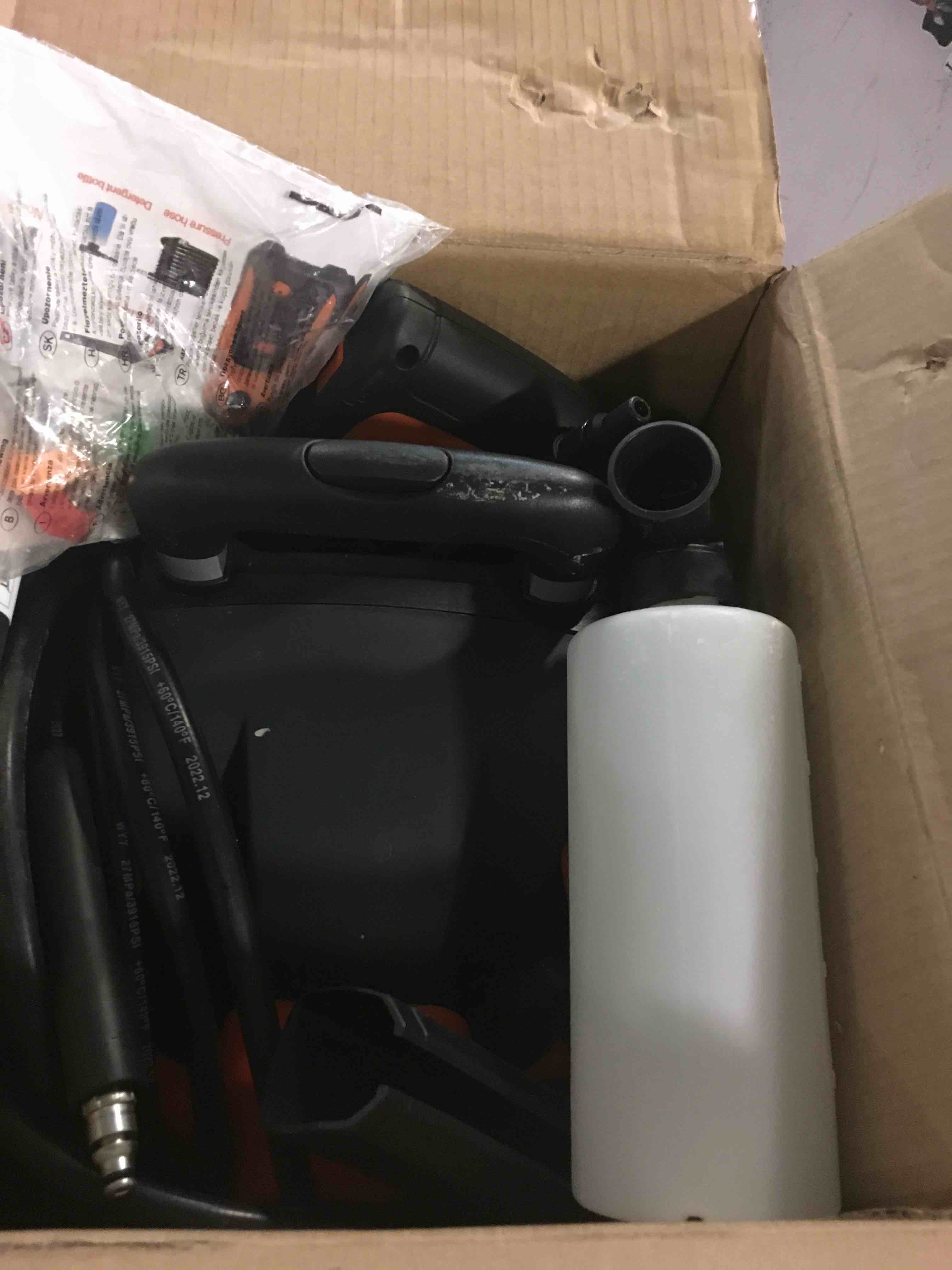 https://s3.amazonaws.com/lotting-images-prod/bidfta/ORG5236679_1694172860943.jpeg