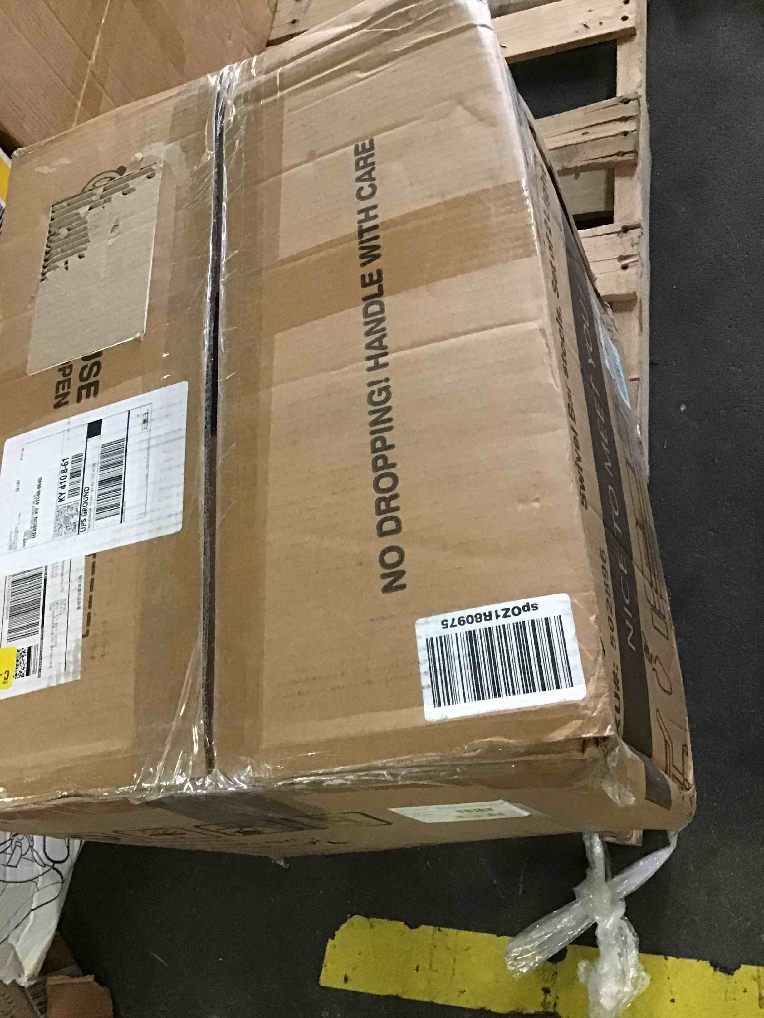 https://s3.amazonaws.com/lotting-images-prod/bidfta/ORG5236865_1694270538610.jpeg