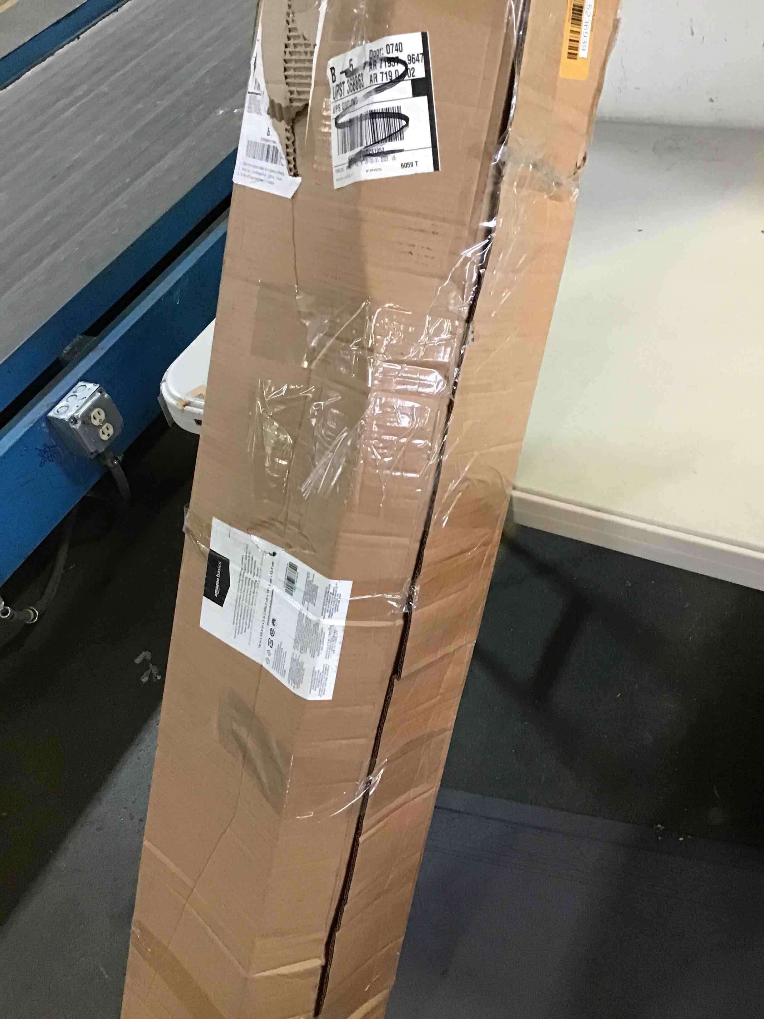 https://s3.amazonaws.com/lotting-images-prod/bidfta/ORG5236939_1694356368009.jpeg