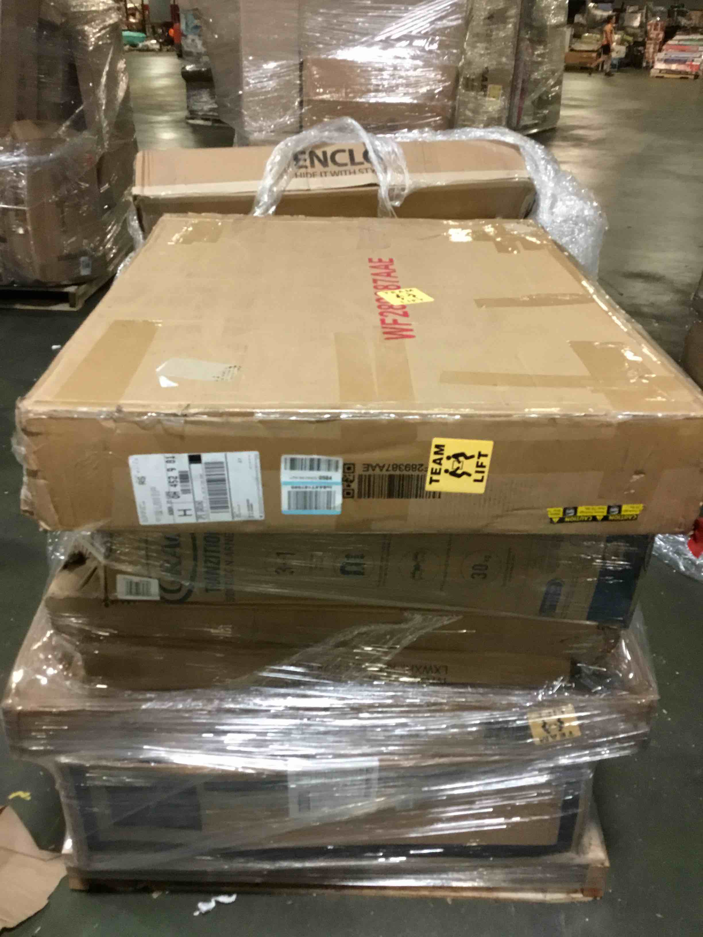 https://s3.amazonaws.com/lotting-images-prod/bidfta/ORG5238950_1692881471808.jpeg