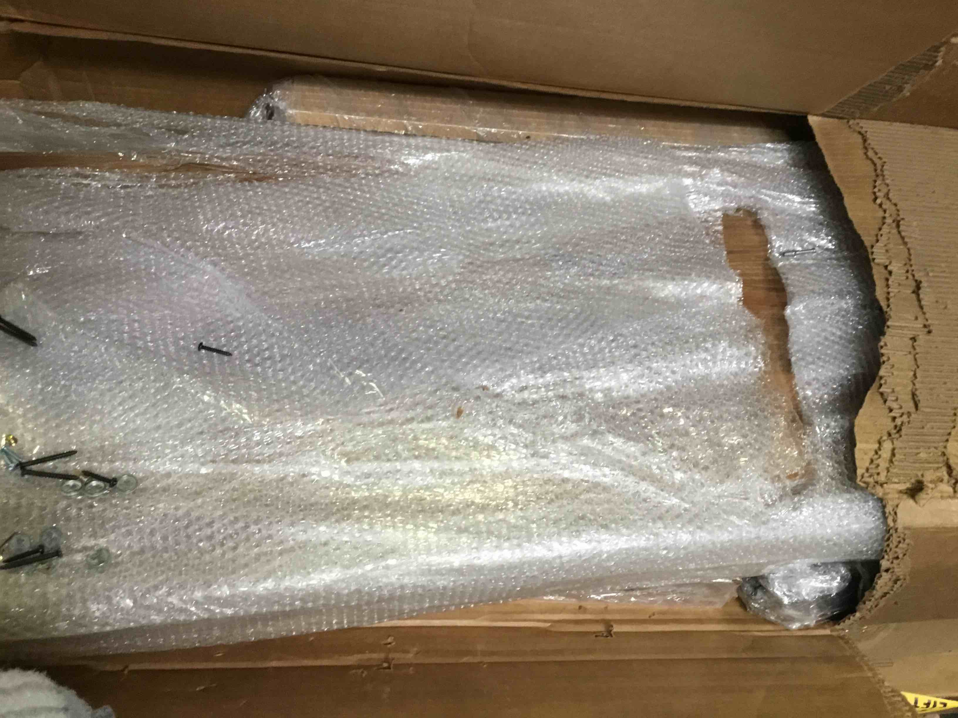https://s3.amazonaws.com/lotting-images-prod/bidfta/ORG5239827_1694625643041.jpeg