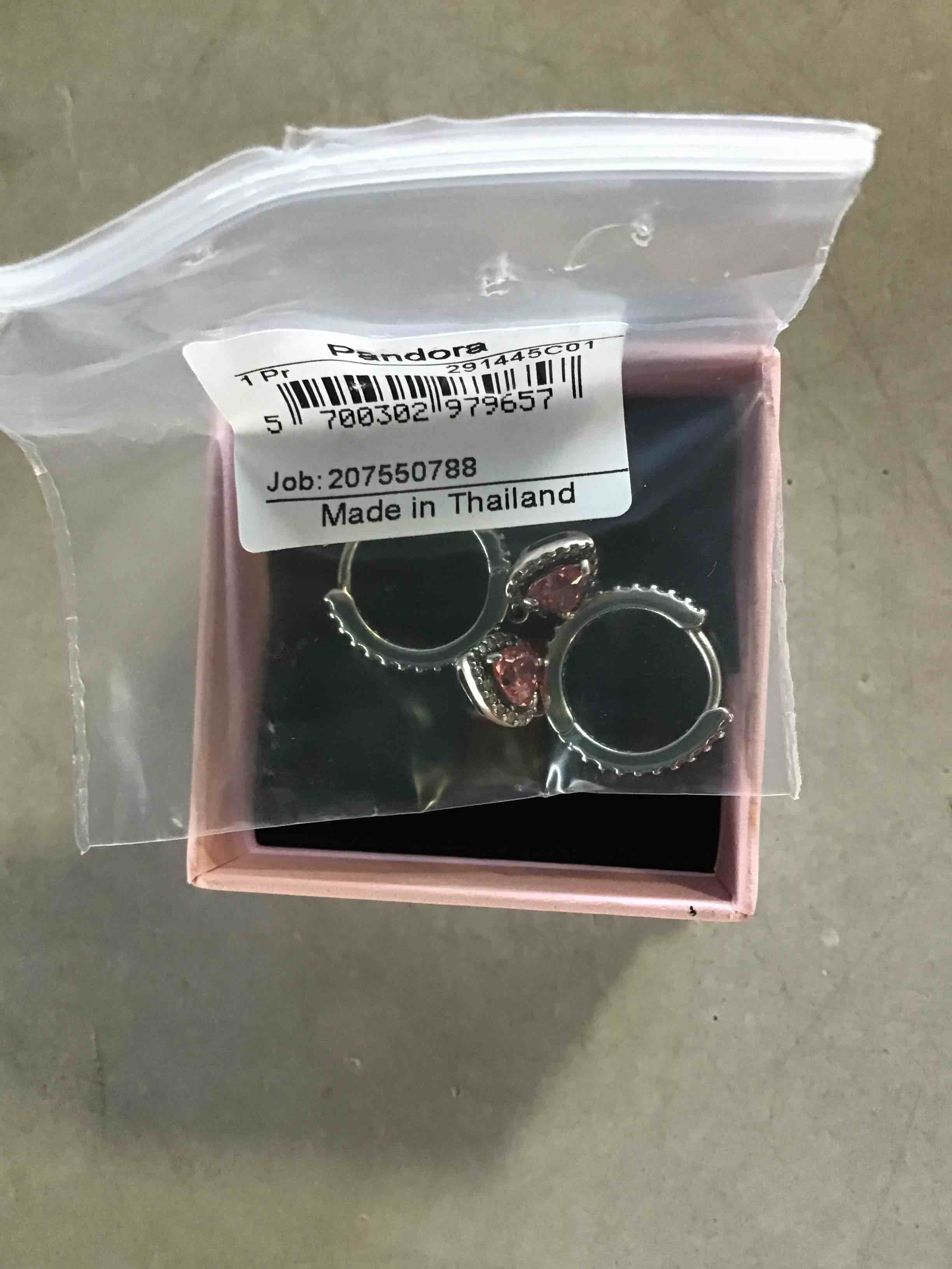 https://s3.amazonaws.com/lotting-images-prod/bidfta/ORG5252260_1699559832276.jpeg