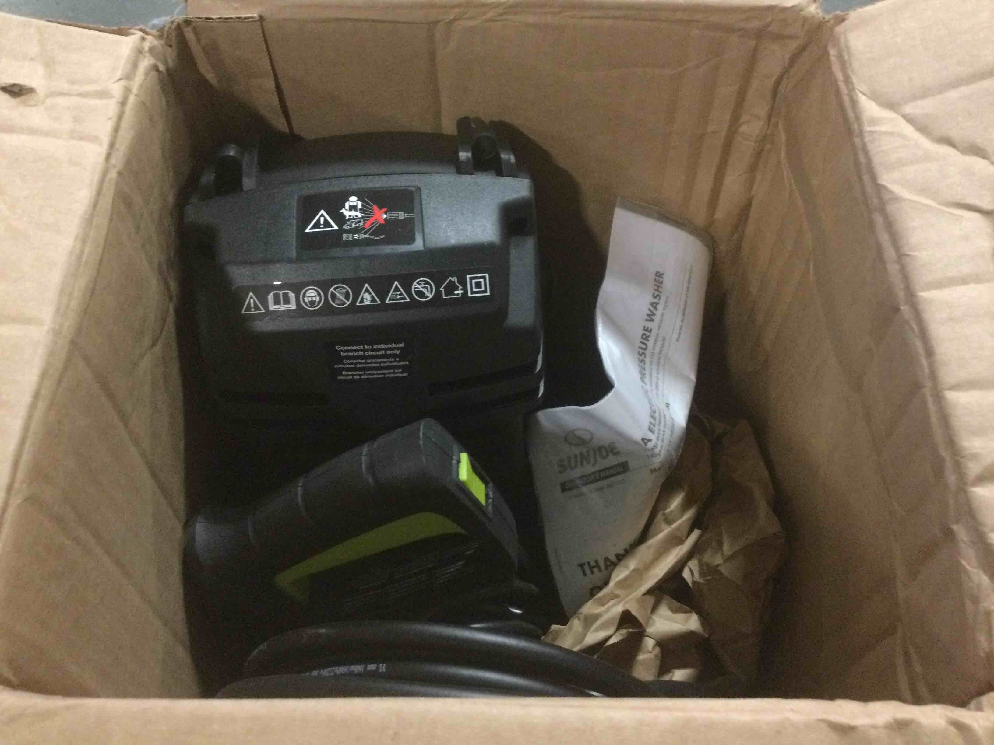 https://s3.amazonaws.com/lotting-images-prod/bidfta/ORG5253730_1699359654907.jpeg