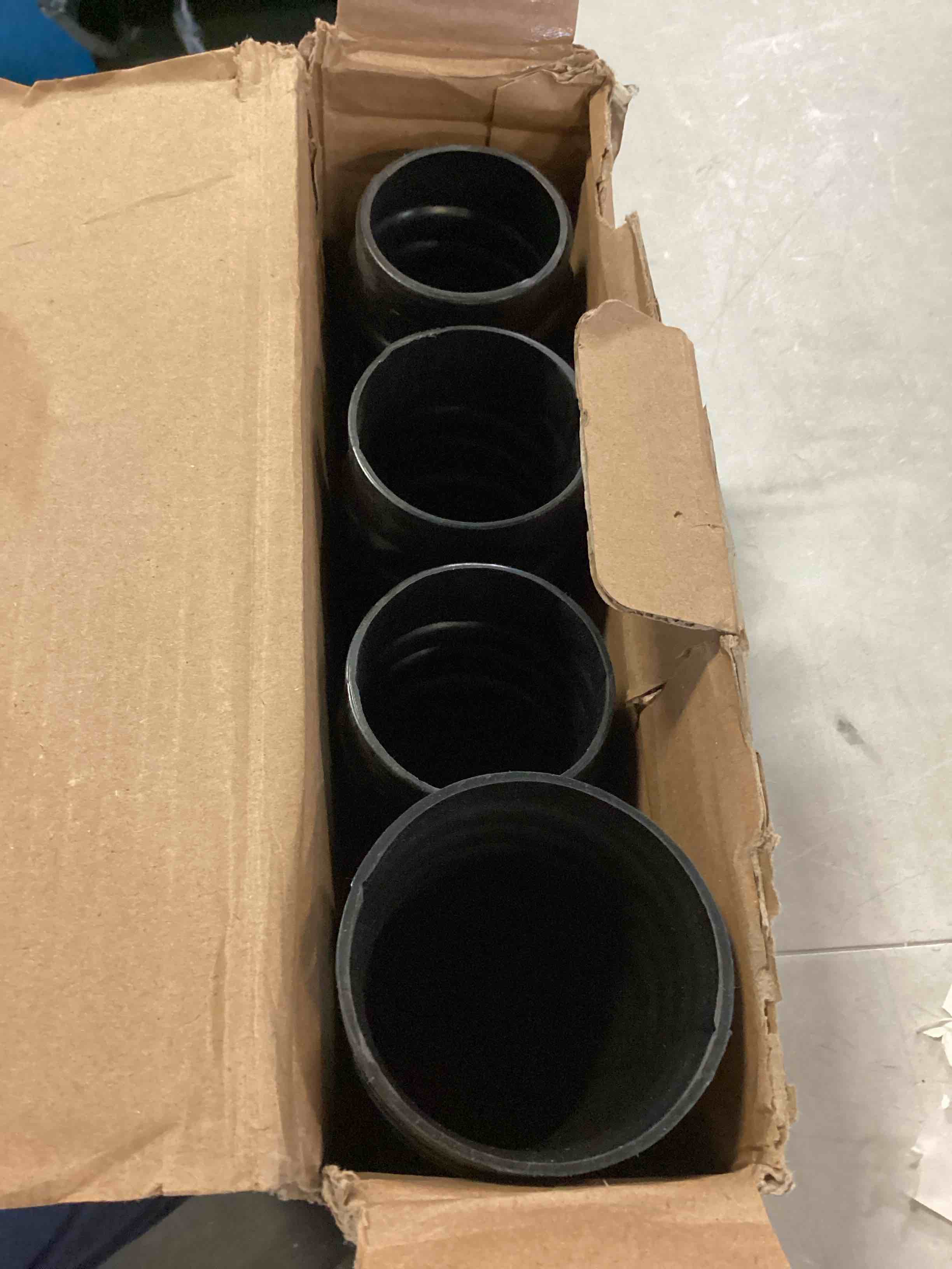 https://s3.amazonaws.com/lotting-images-prod/bidfta/ORG5254991_1699019286336.jpeg