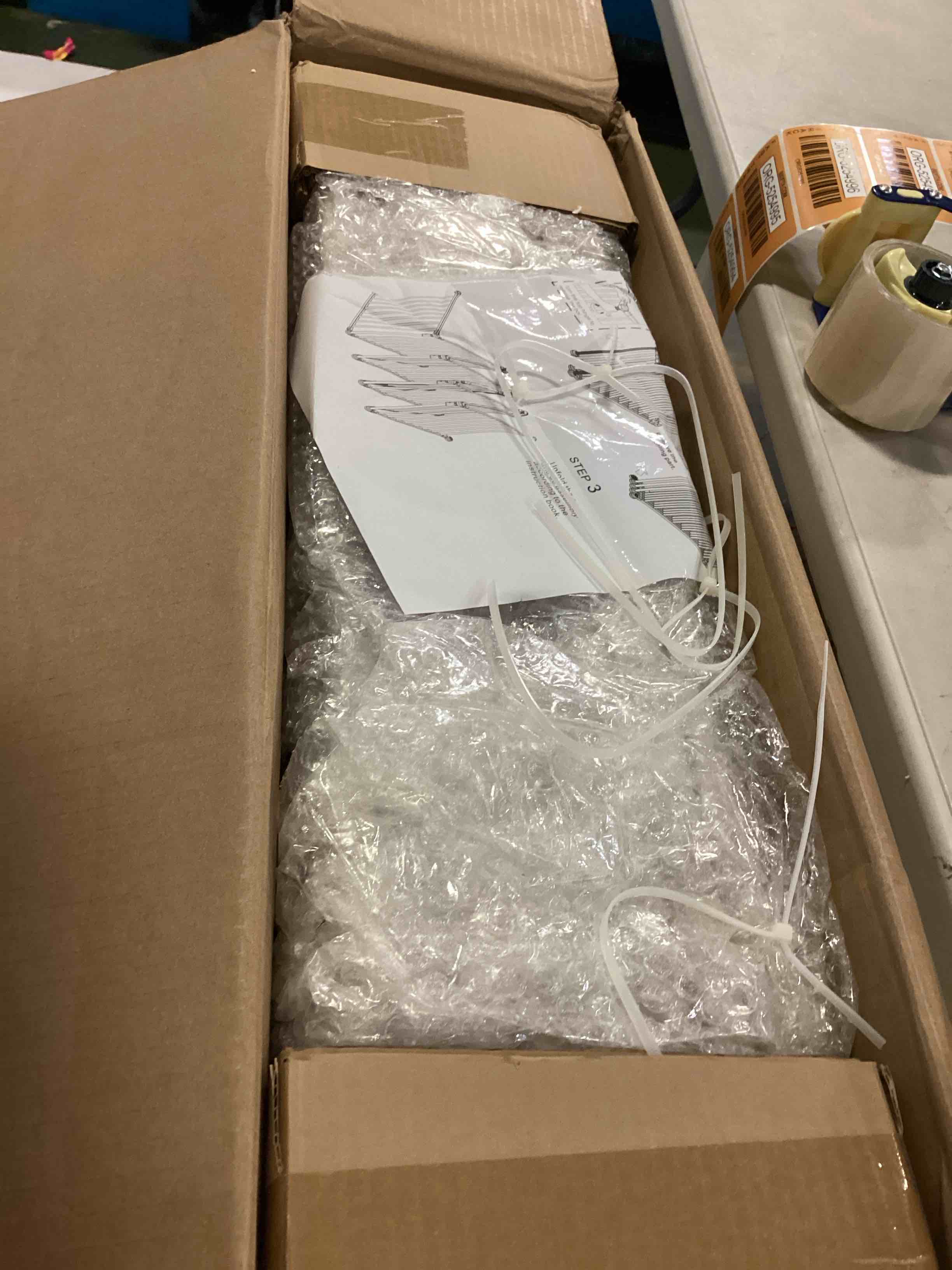 https://s3.amazonaws.com/lotting-images-prod/bidfta/ORG5254993_1699019580409.jpeg