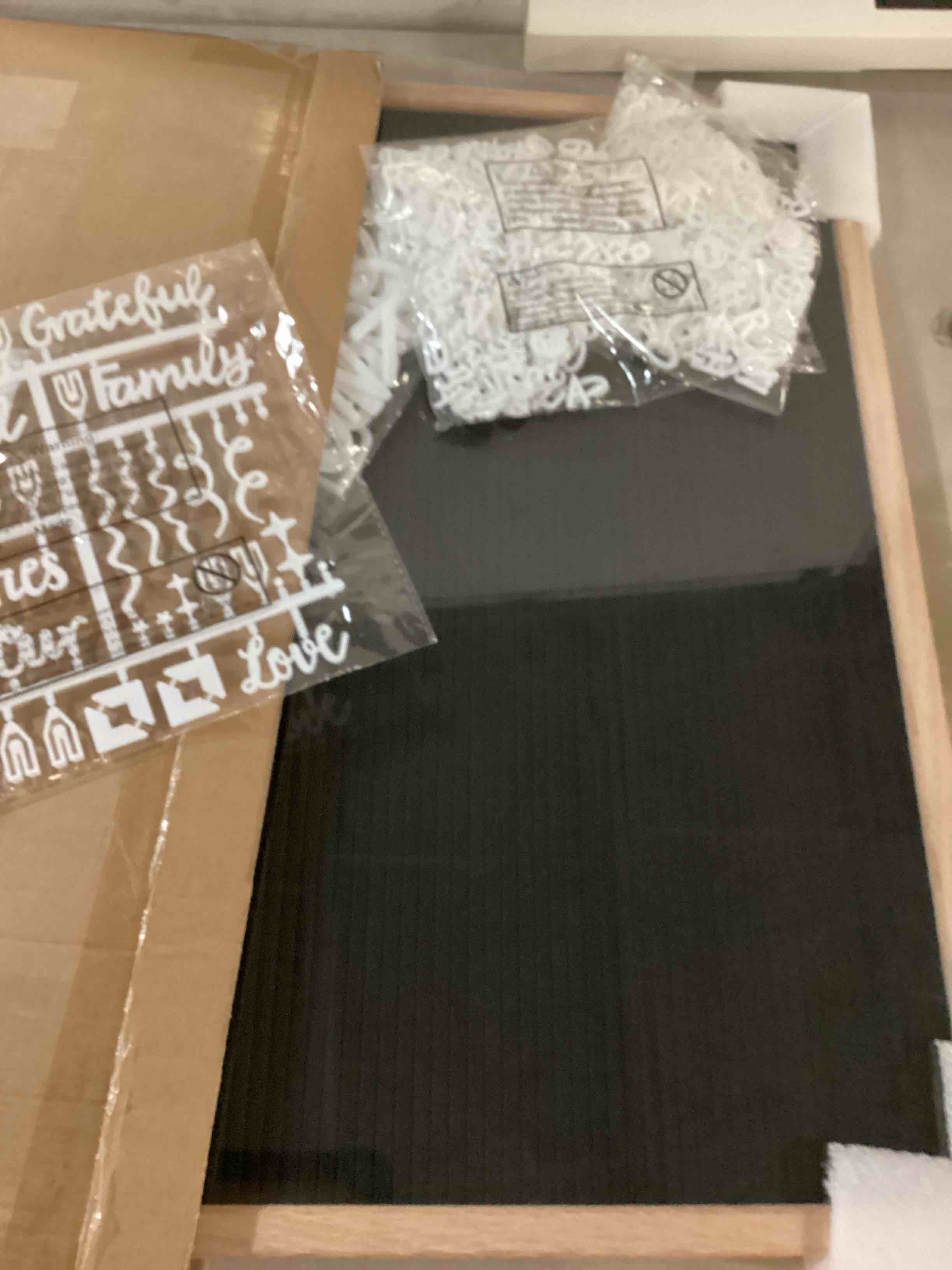 https://s3.amazonaws.com/lotting-images-prod/bidfta/ORG5255872_1699545475443.jpeg