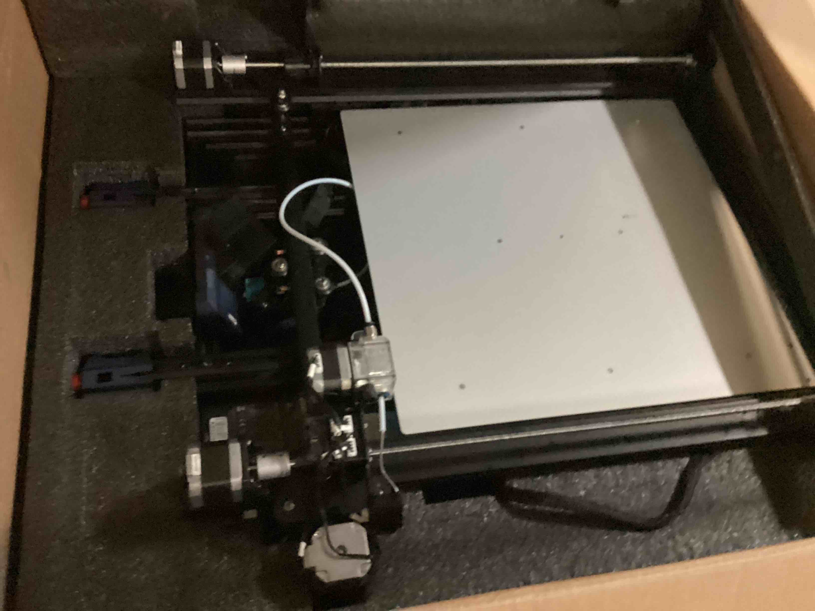 https://s3.amazonaws.com/lotting-images-prod/bidfta/ORG5255990_1699623906952.jpeg