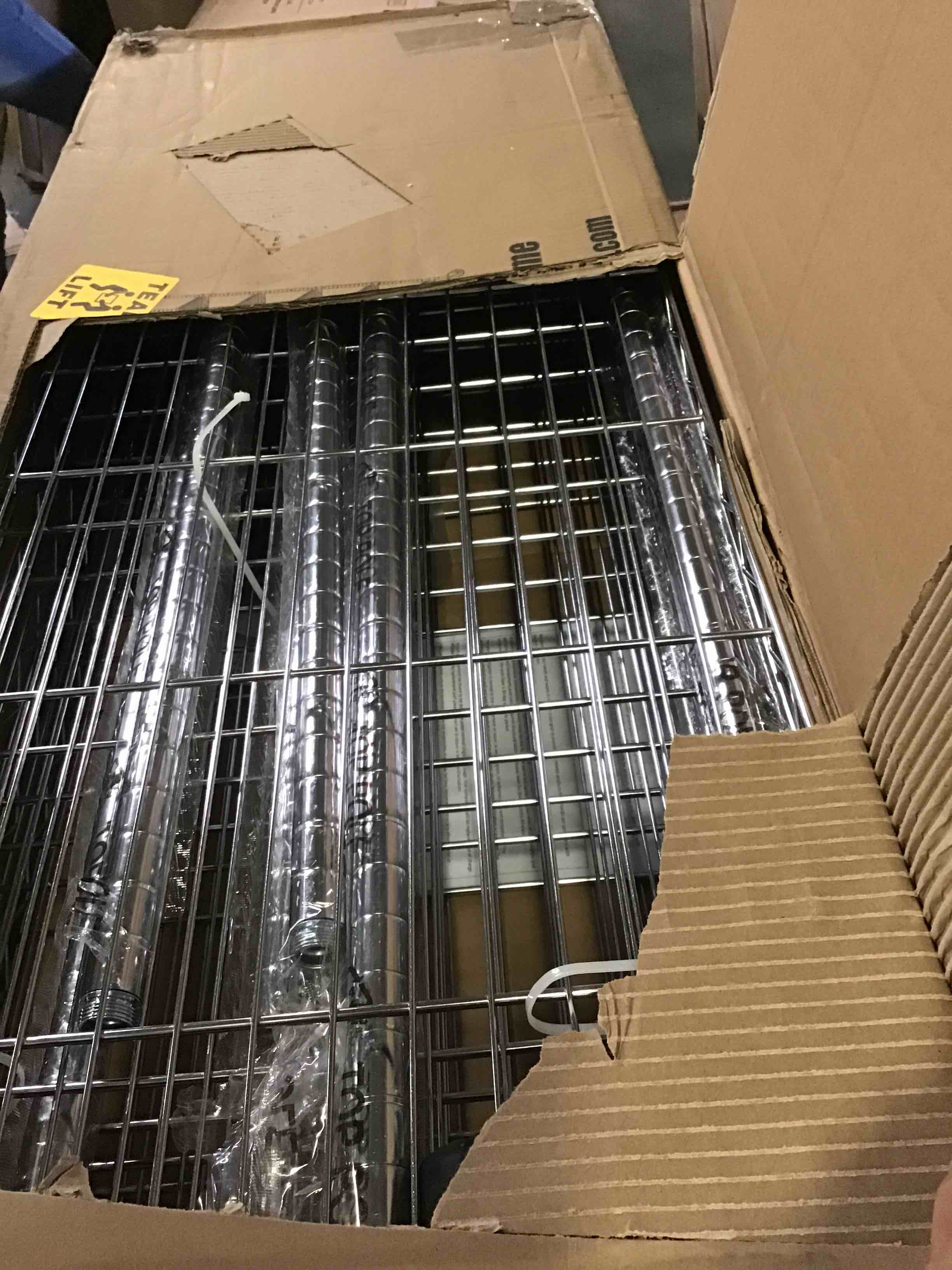 https://s3.amazonaws.com/lotting-images-prod/bidfta/ORG5257942_1699291829395.jpeg