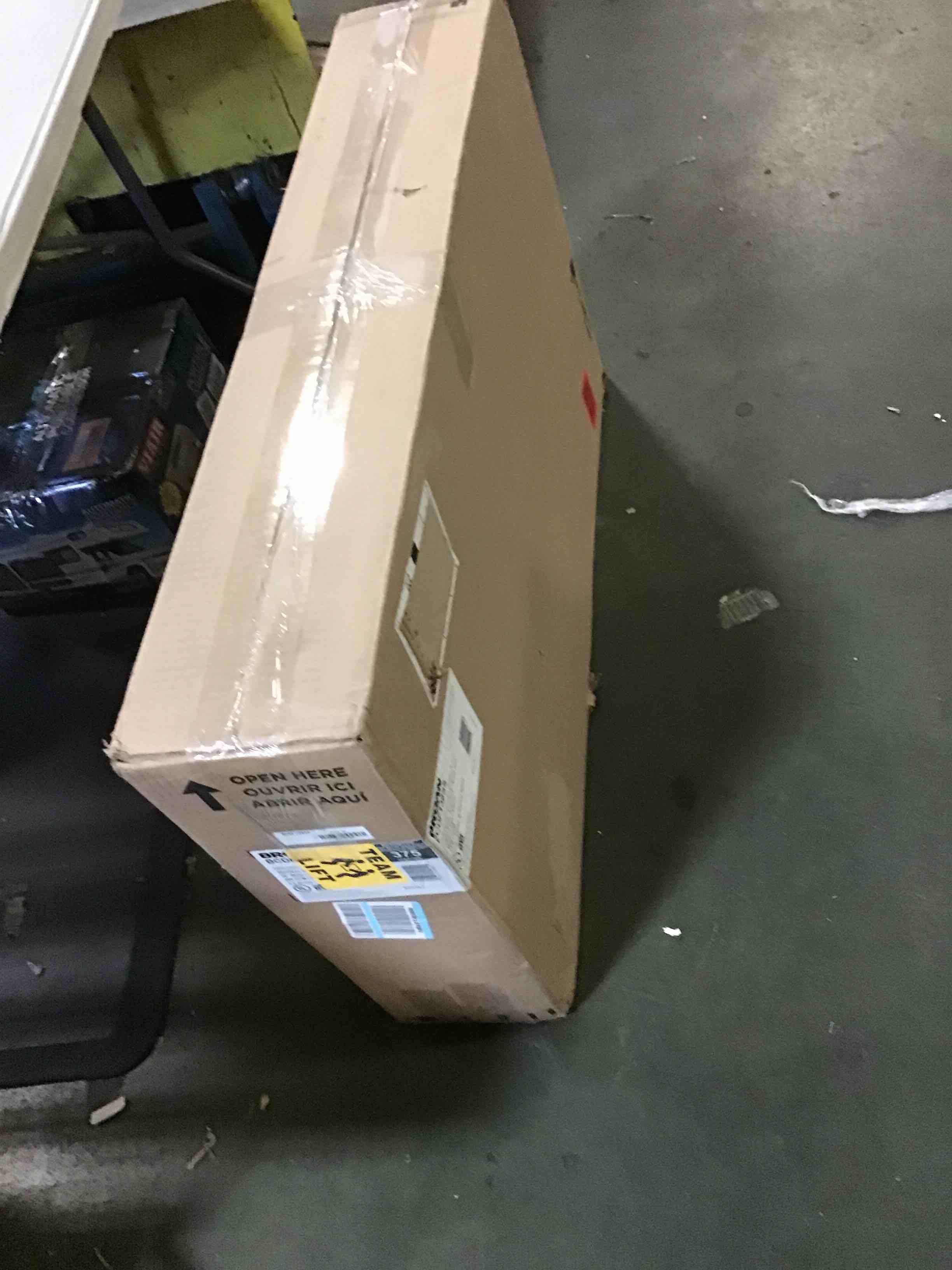 https://s3.amazonaws.com/lotting-images-prod/bidfta/ORG5260185_1699908467741.jpeg