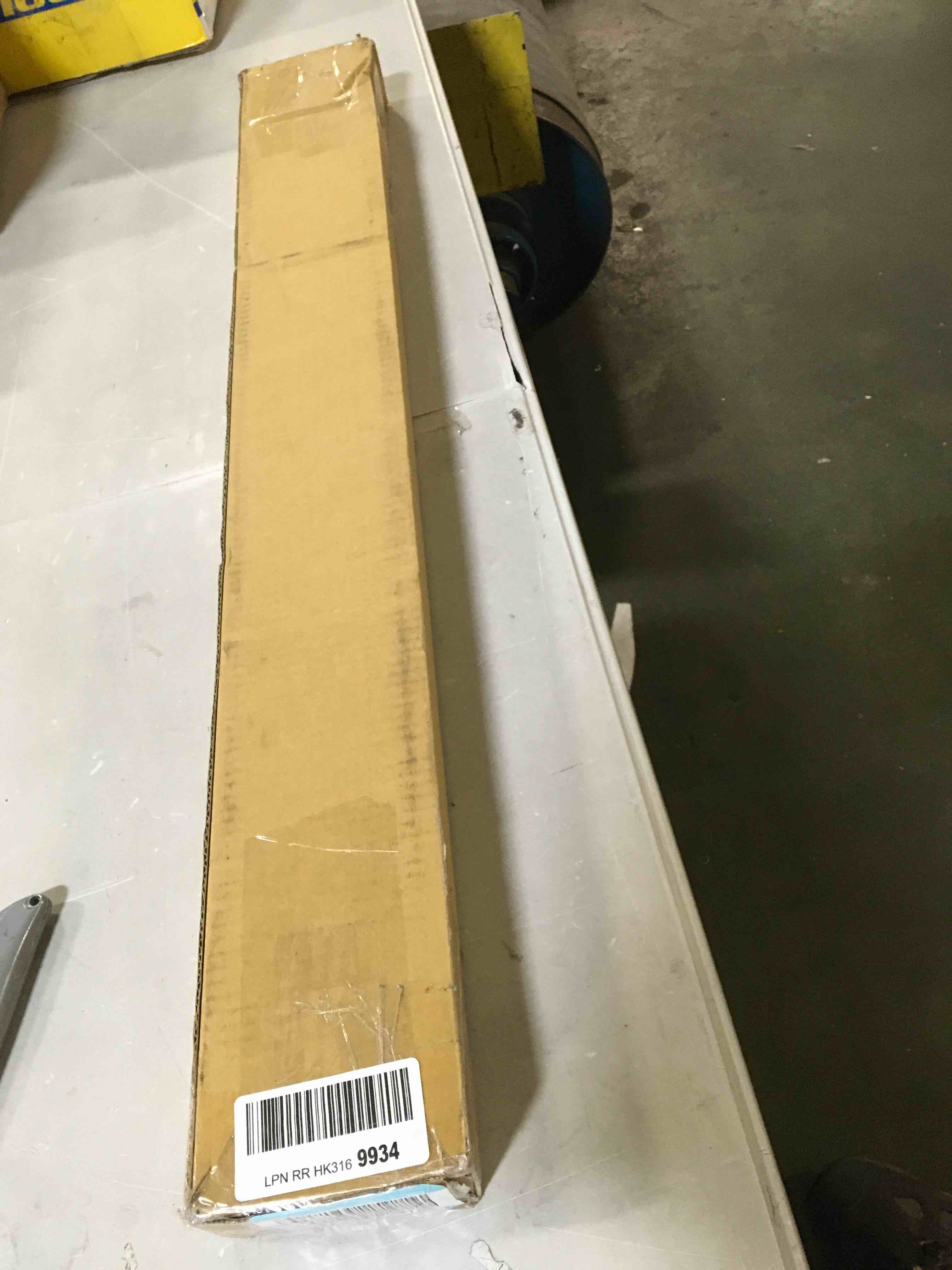 https://s3.amazonaws.com/lotting-images-prod/bidfta/ORG5260773_1700594182791.jpeg