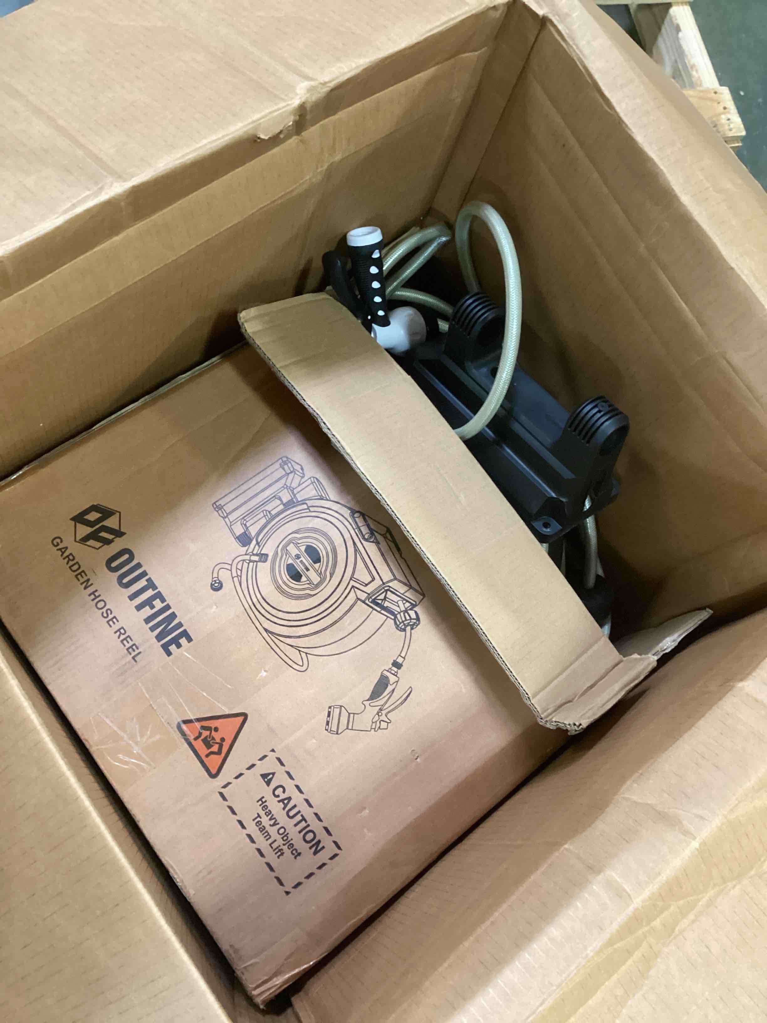 https://s3.amazonaws.com/lotting-images-prod/bidfta/ORG5262566_1699550822055.jpeg