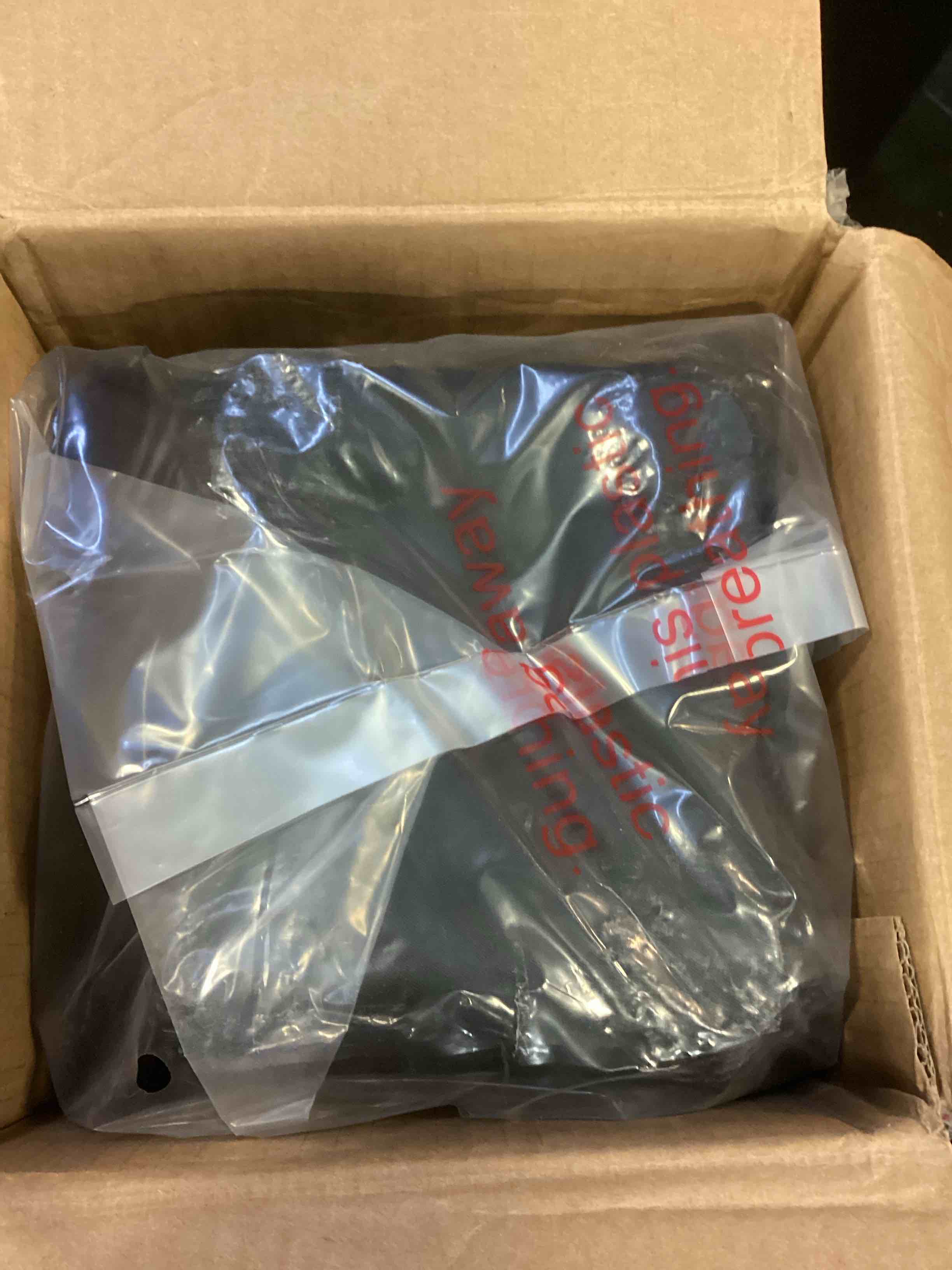 https://s3.amazonaws.com/lotting-images-prod/bidfta/ORG5262817_1699645945955.jpeg