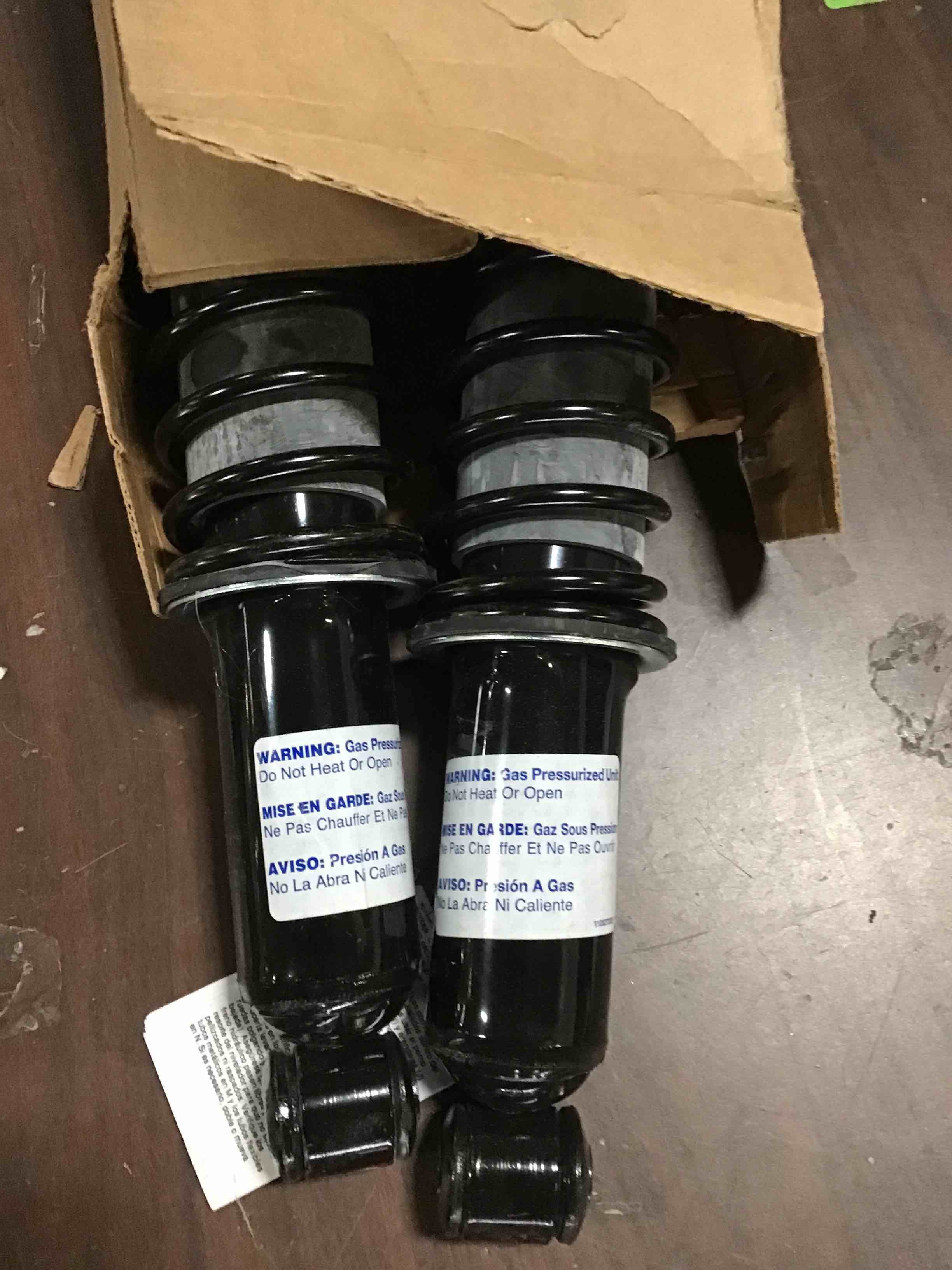 https://s3.amazonaws.com/lotting-images-prod/bidfta/ORG5263716_1700852974211.jpeg