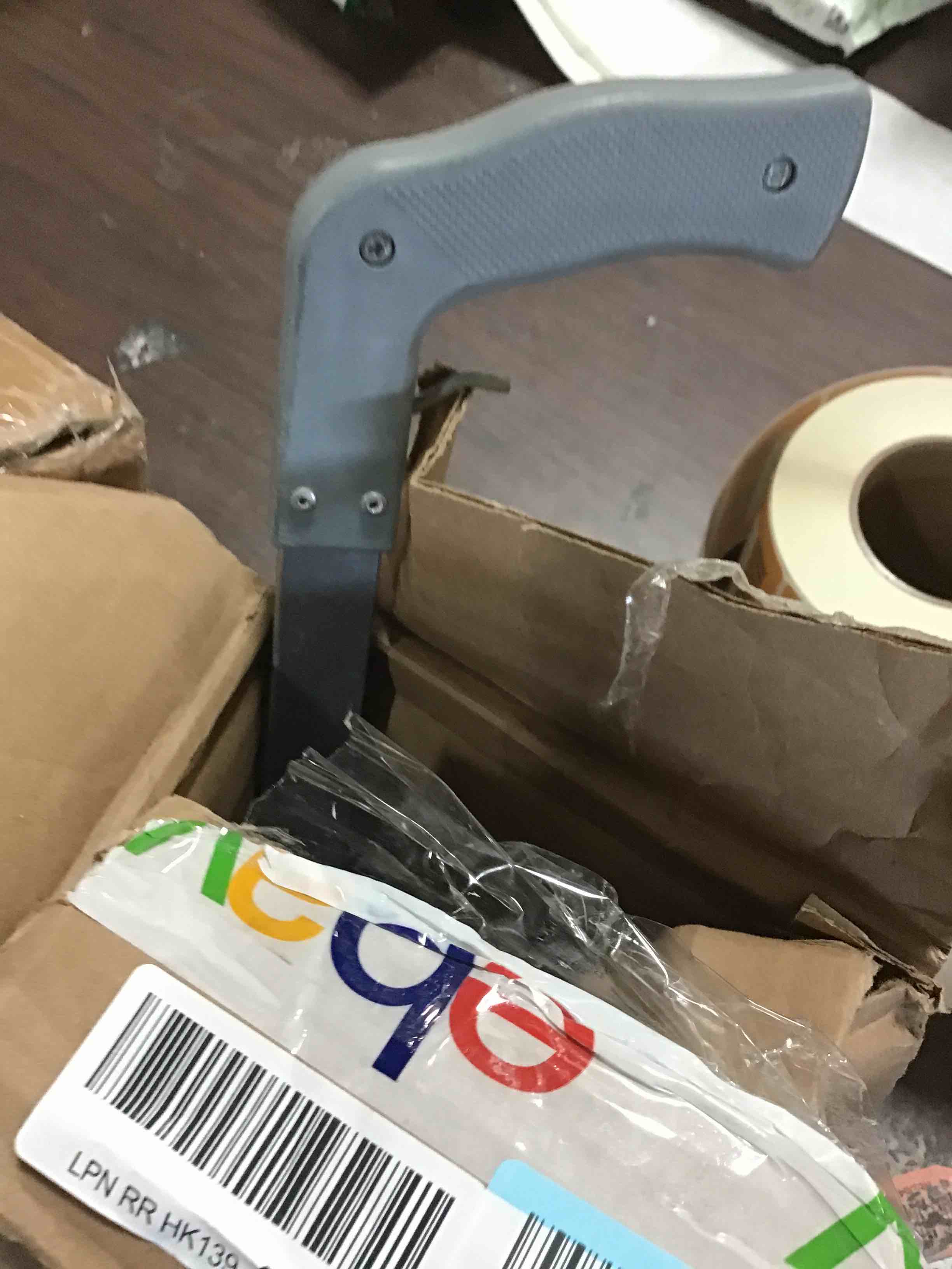 https://s3.amazonaws.com/lotting-images-prod/bidfta/ORG5264008_1699988649167.jpeg