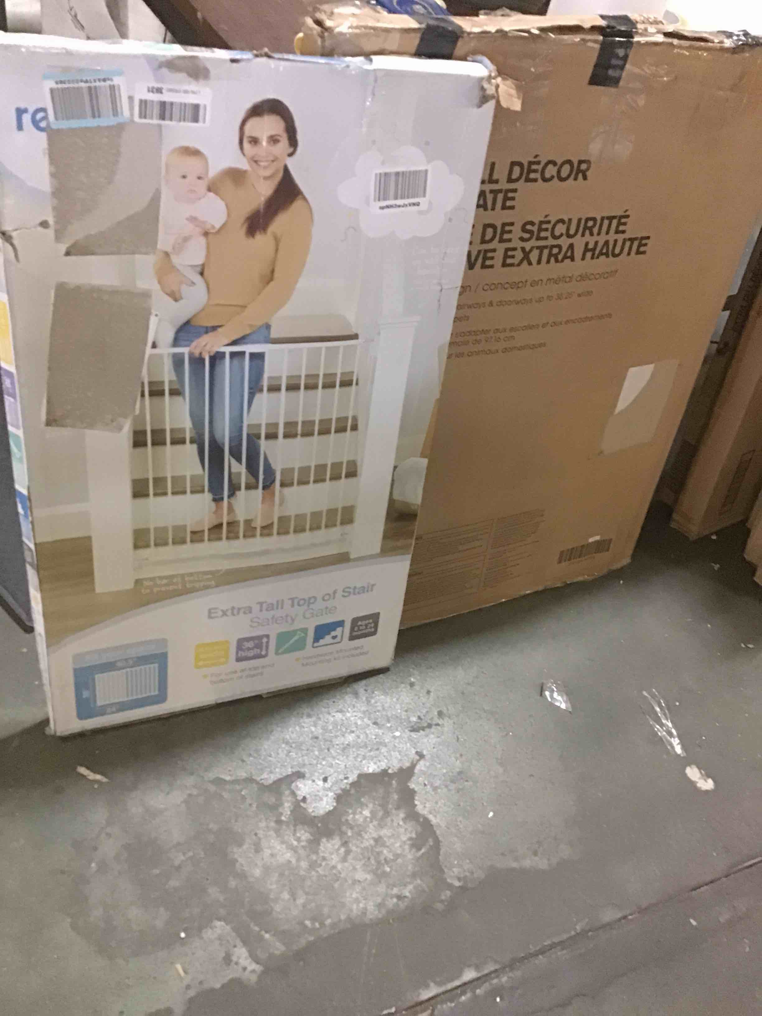 https://s3.amazonaws.com/lotting-images-prod/bidfta/ORG5264022_1699990533461.jpeg