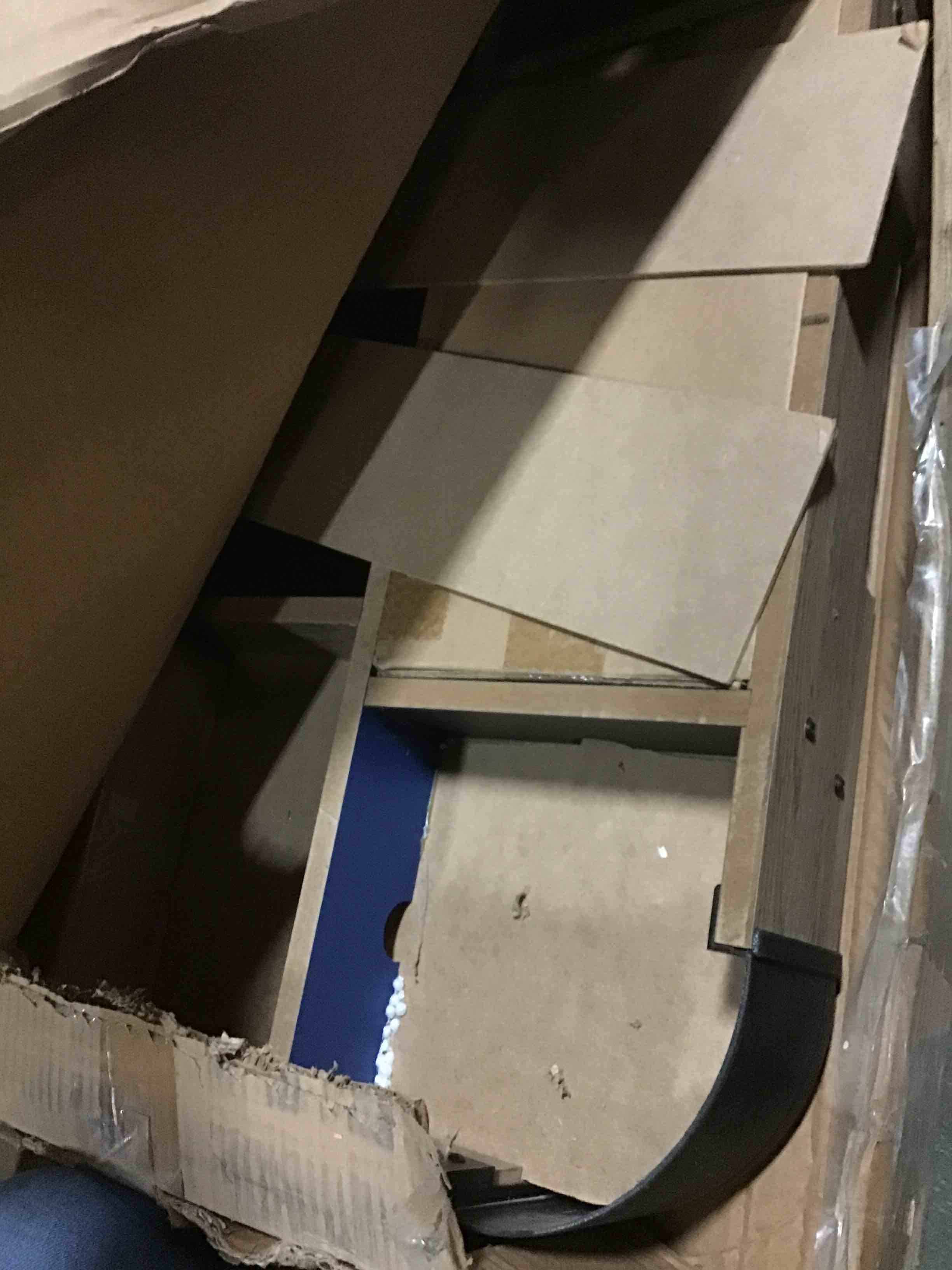https://s3.amazonaws.com/lotting-images-prod/bidfta/ORG5264038_1699994569477.jpeg