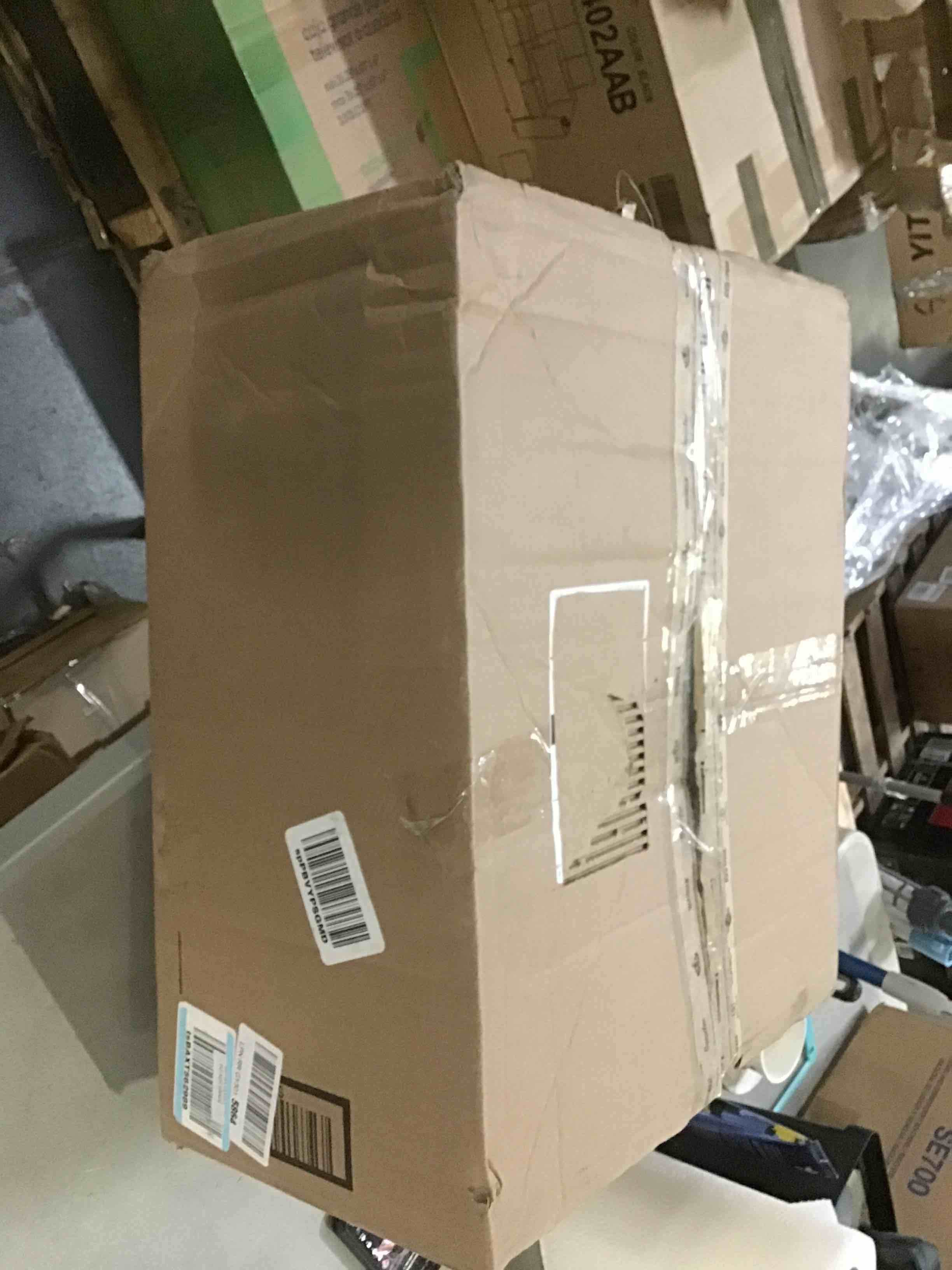 https://s3.amazonaws.com/lotting-images-prod/bidfta/ORG5265868_1700230460208.jpeg