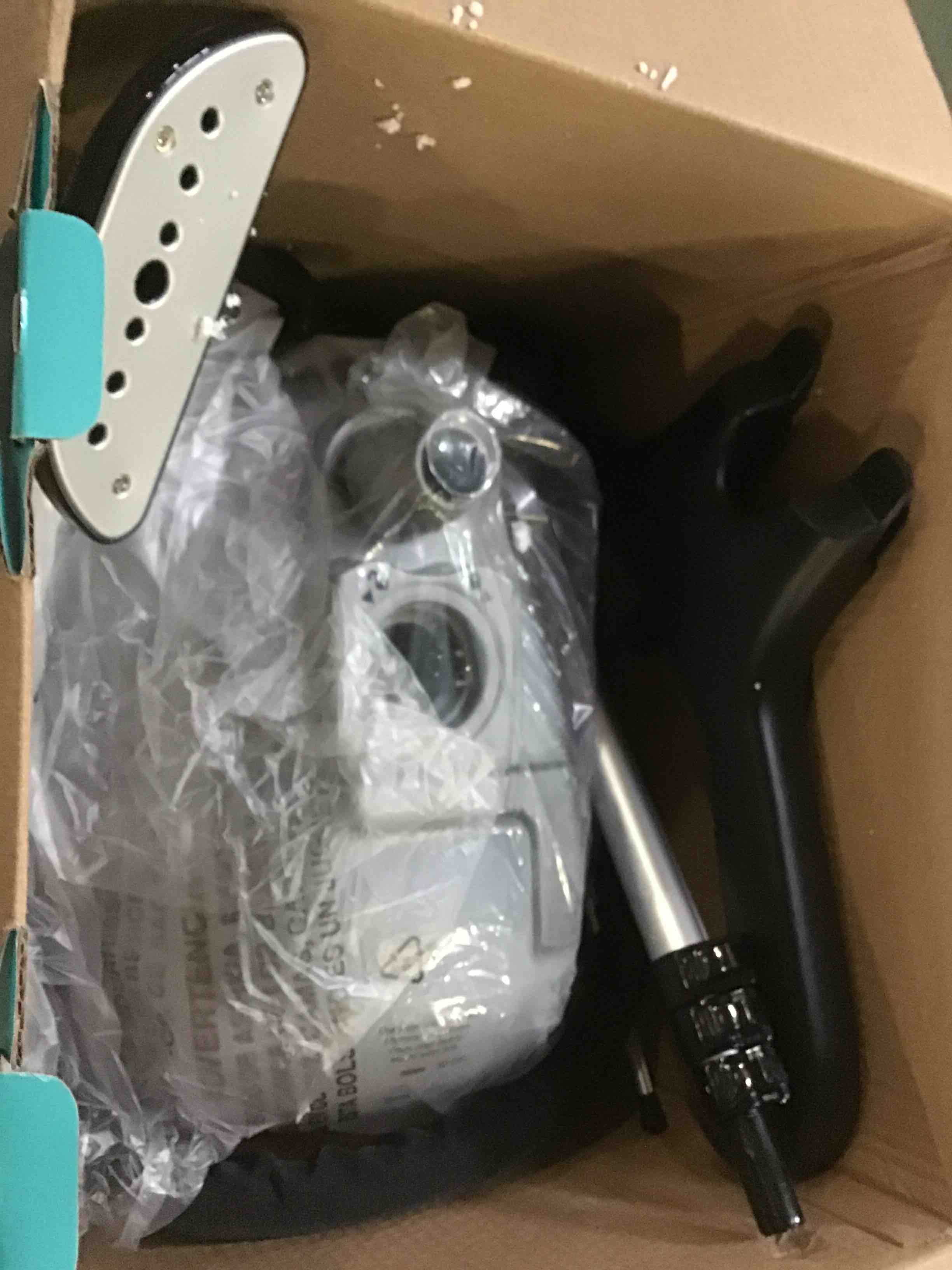 https://s3.amazonaws.com/lotting-images-prod/bidfta/ORG5265948_1700247845730.jpeg