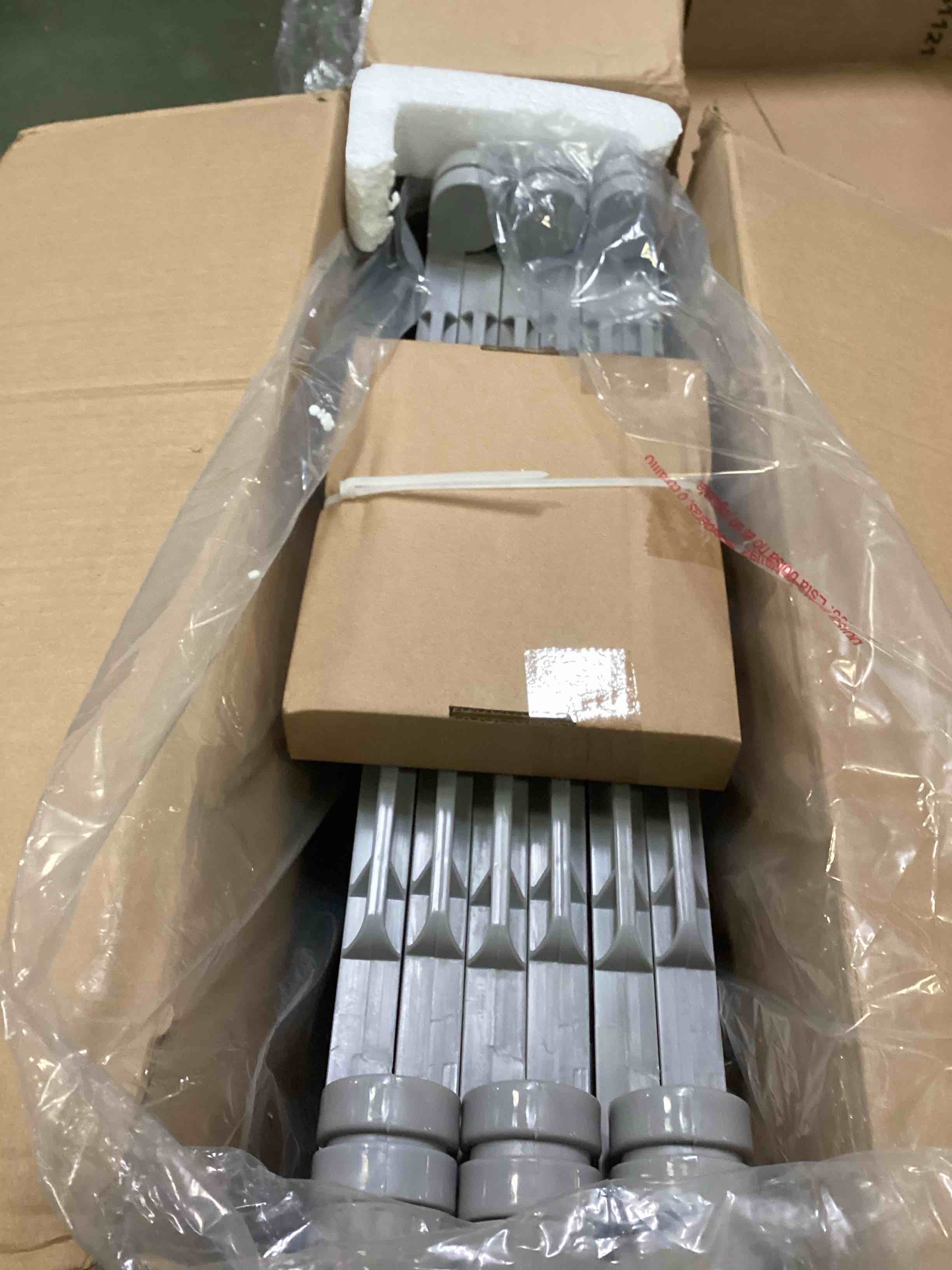 https://s3.amazonaws.com/lotting-images-prod/bidfta/ORG5266473_1700846748799.jpeg