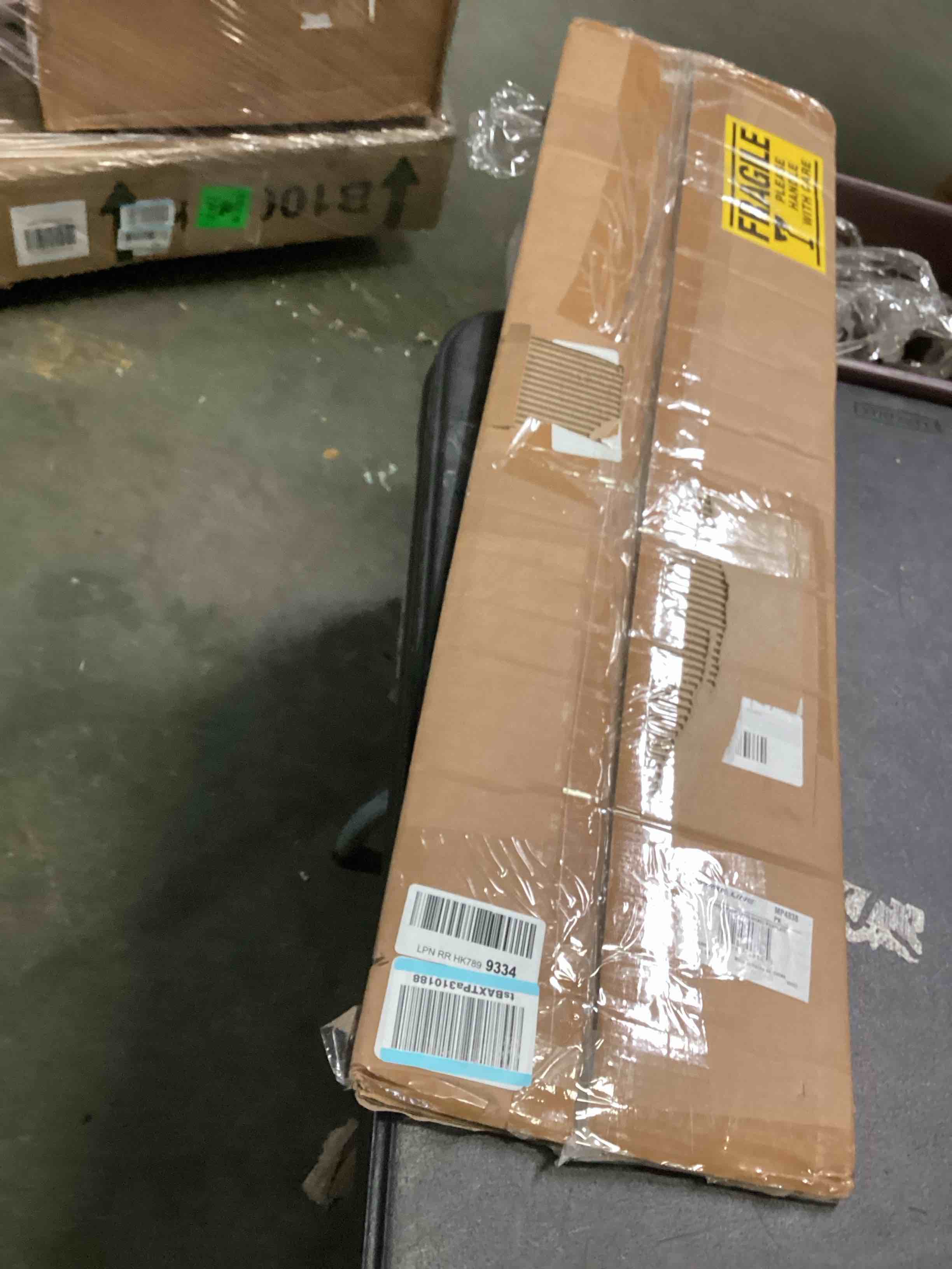 https://s3.amazonaws.com/lotting-images-prod/bidfta/ORG5266808_1701192757310.jpeg
