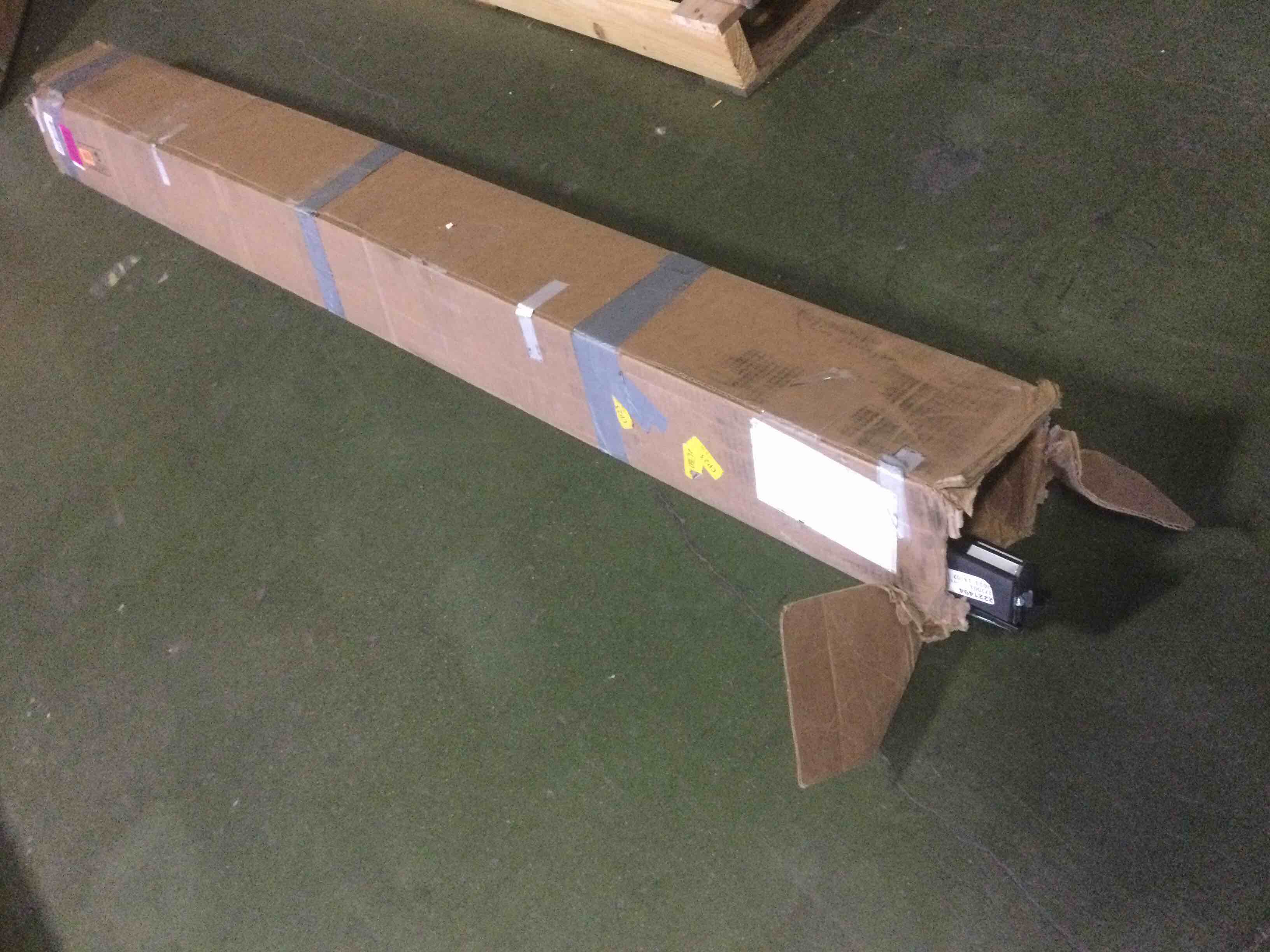 https://s3.amazonaws.com/lotting-images-prod/bidfta/ORG5267304_1699881959581.jpeg