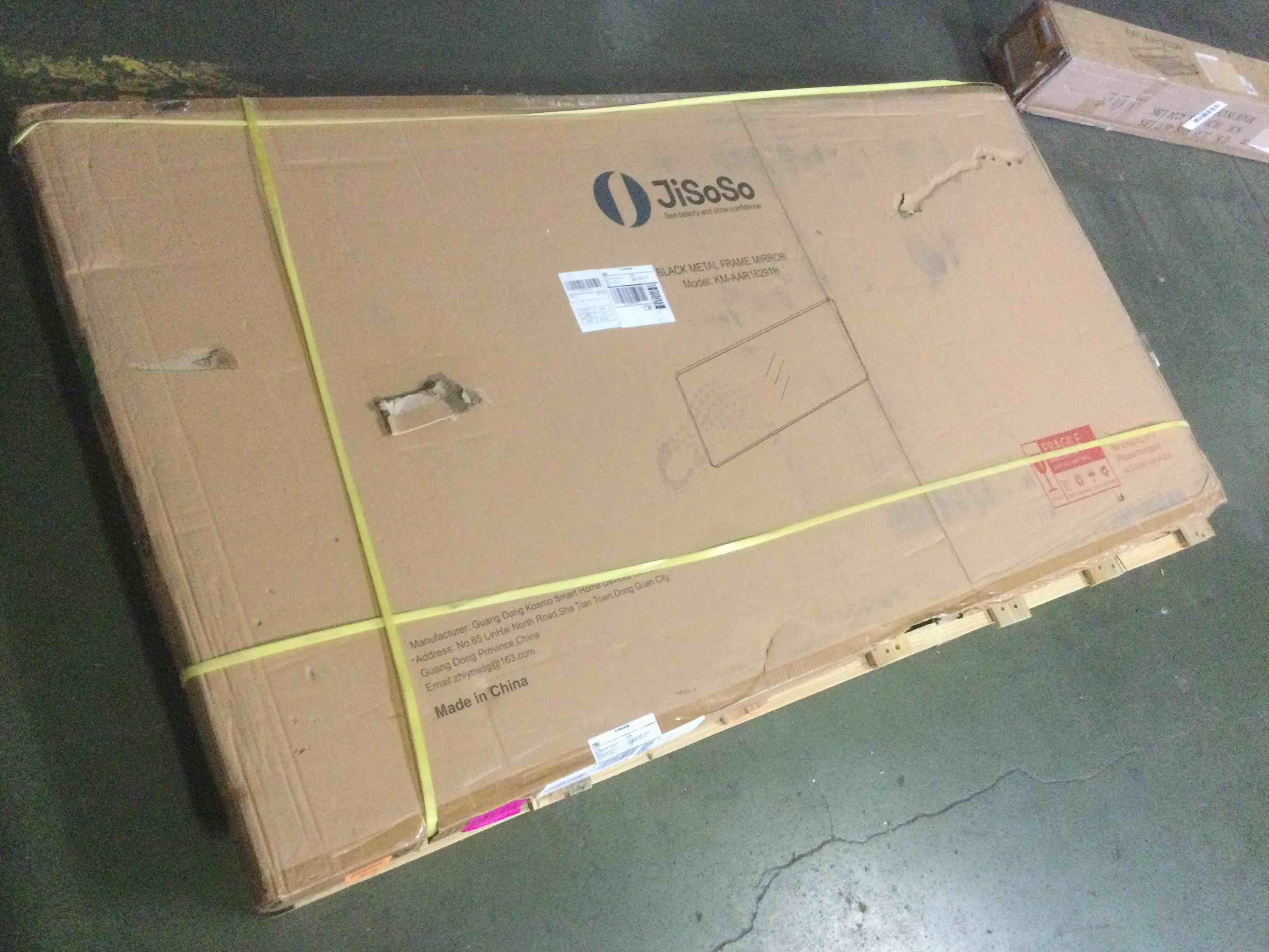 https://s3.amazonaws.com/lotting-images-prod/bidfta/ORG5267311_1699883995695.jpeg