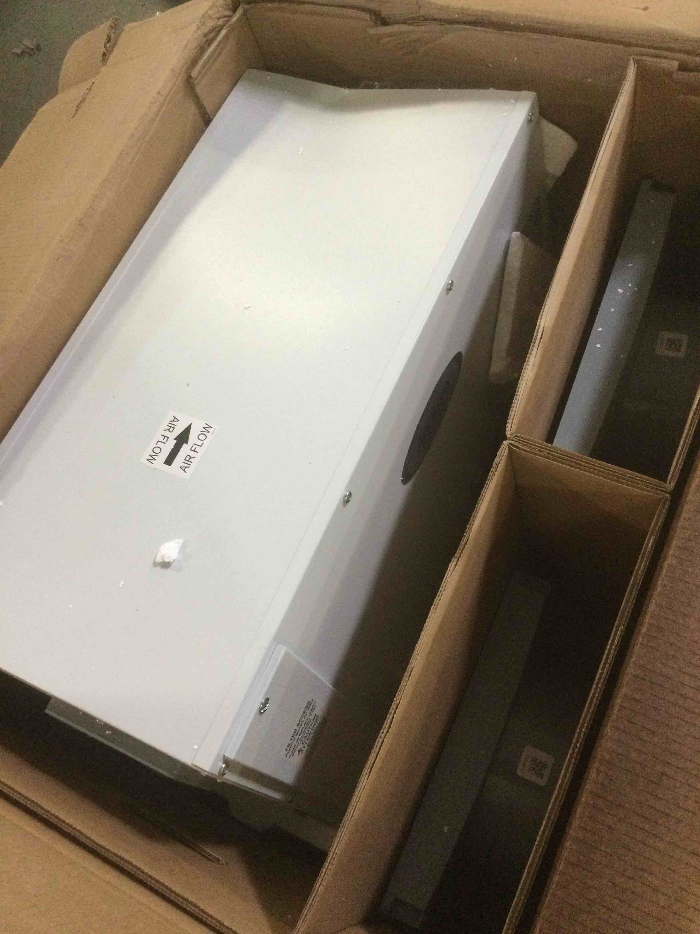 https://s3.amazonaws.com/lotting-images-prod/bidfta/ORG5267354_1699890929521.jpeg