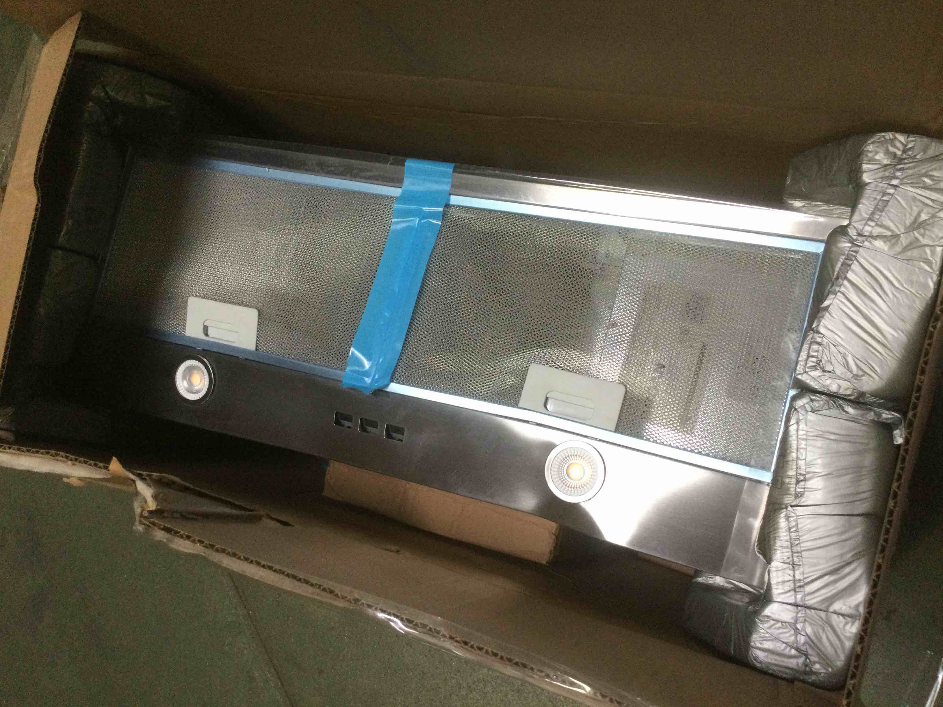 https://s3.amazonaws.com/lotting-images-prod/bidfta/ORG5267370_1699892916562.jpeg