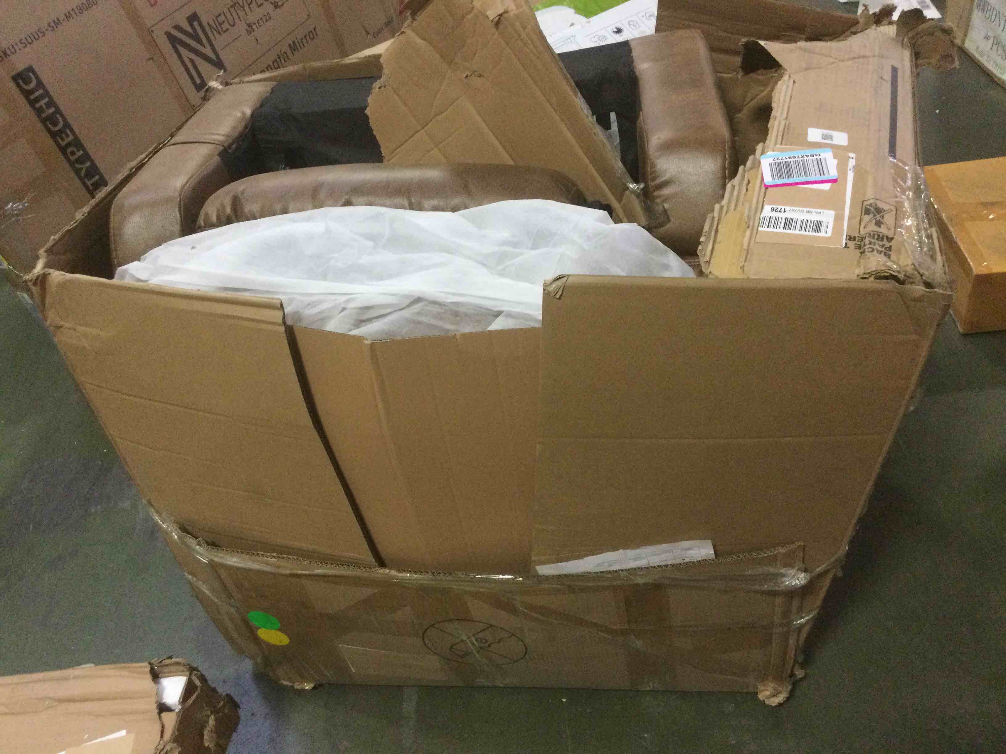 https://s3.amazonaws.com/lotting-images-prod/bidfta/ORG5268179_1700493452209.jpeg