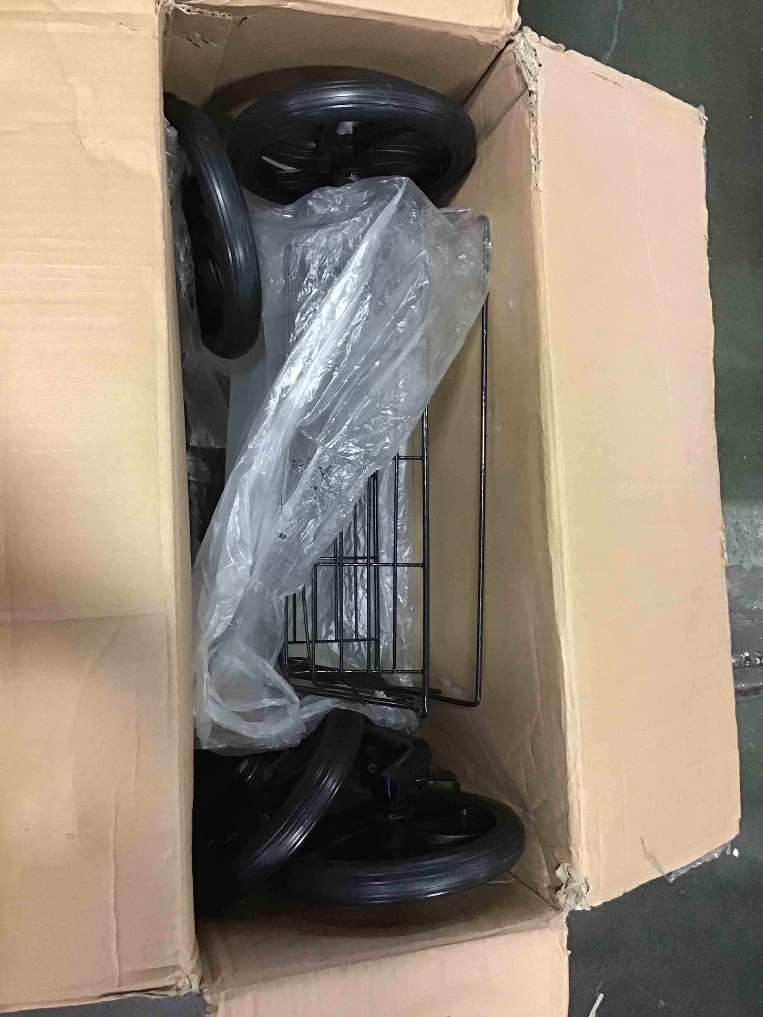 https://s3.amazonaws.com/lotting-images-prod/bidfta/ORG5271351_1701109061628.jpeg