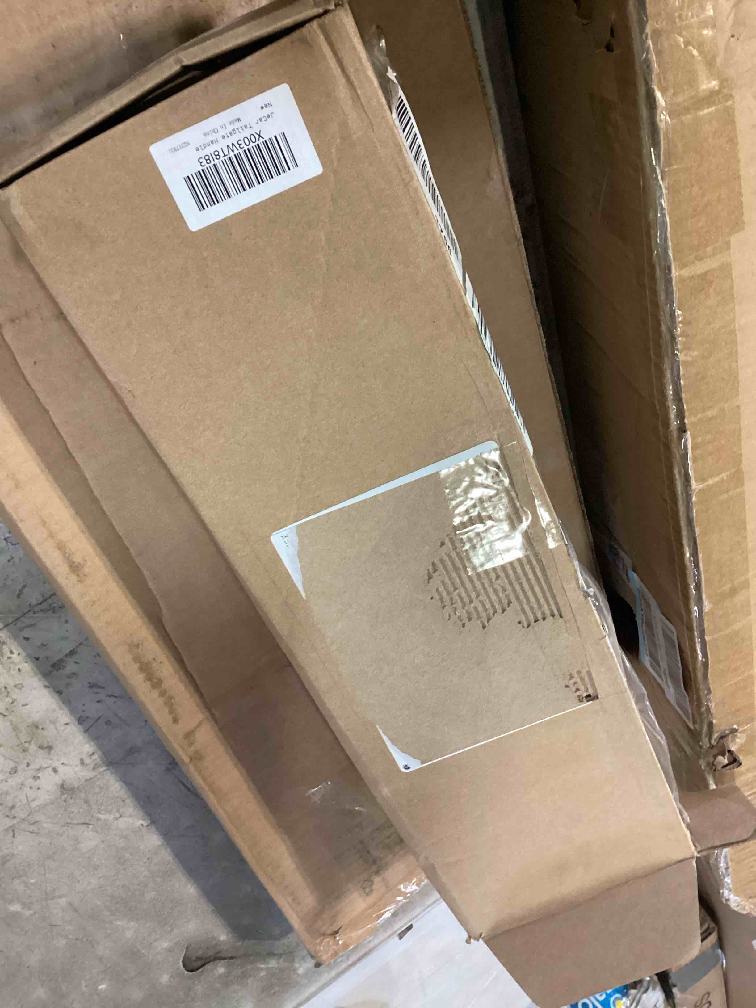 https://s3.amazonaws.com/lotting-images-prod/bidfta/ORG5273035_1699899210659.jpeg