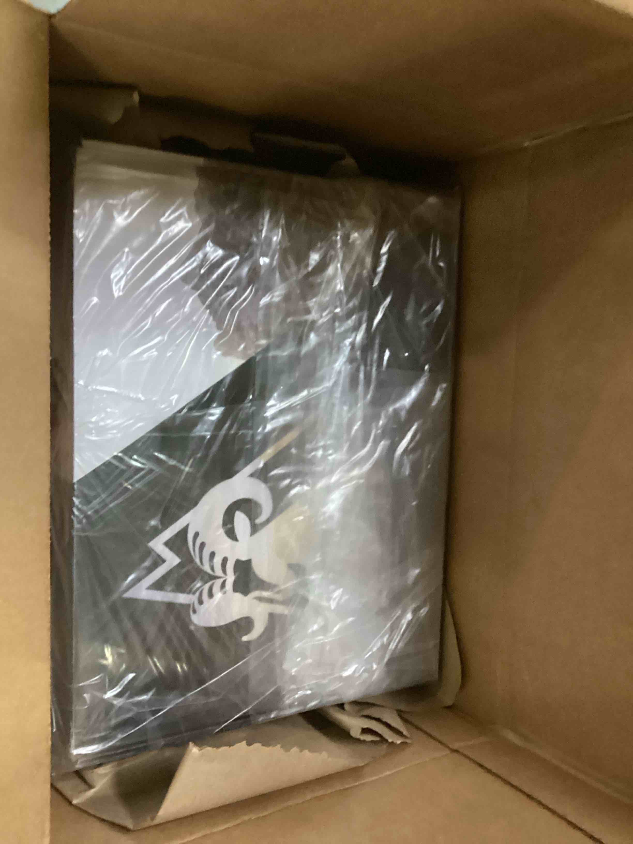 https://s3.amazonaws.com/lotting-images-prod/bidfta/ORG5274123_1700489252257.jpeg