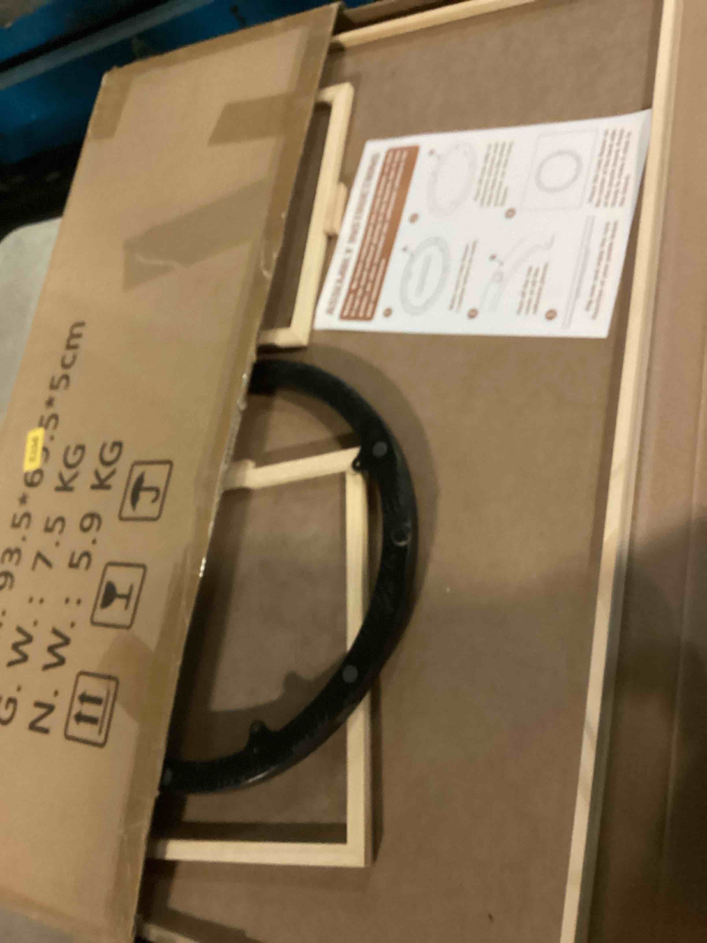 https://s3.amazonaws.com/lotting-images-prod/bidfta/ORG5275042_1700485936400.jpeg