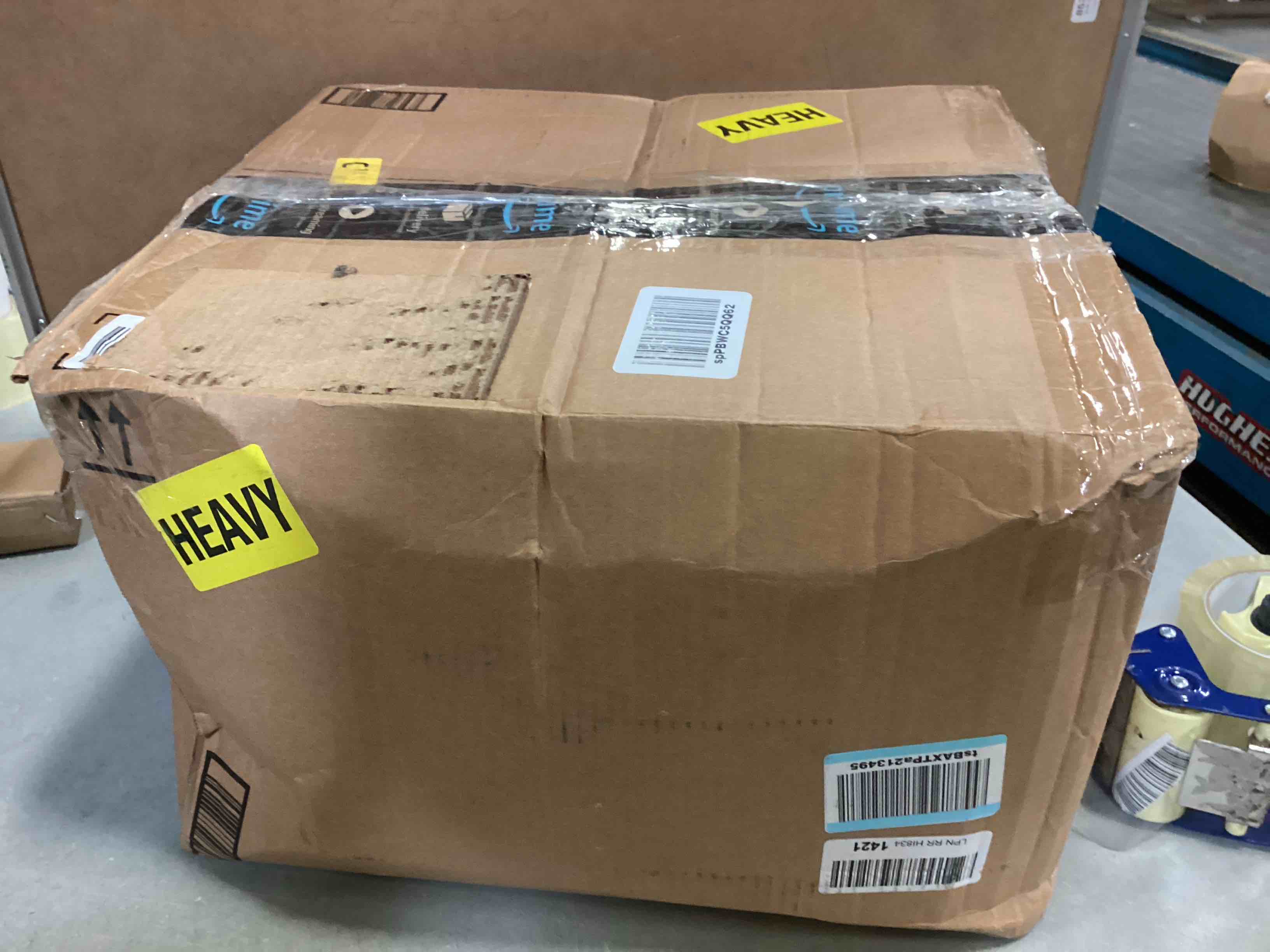 https://s3.amazonaws.com/lotting-images-prod/bidfta/ORG5275632_1700680281212.jpeg