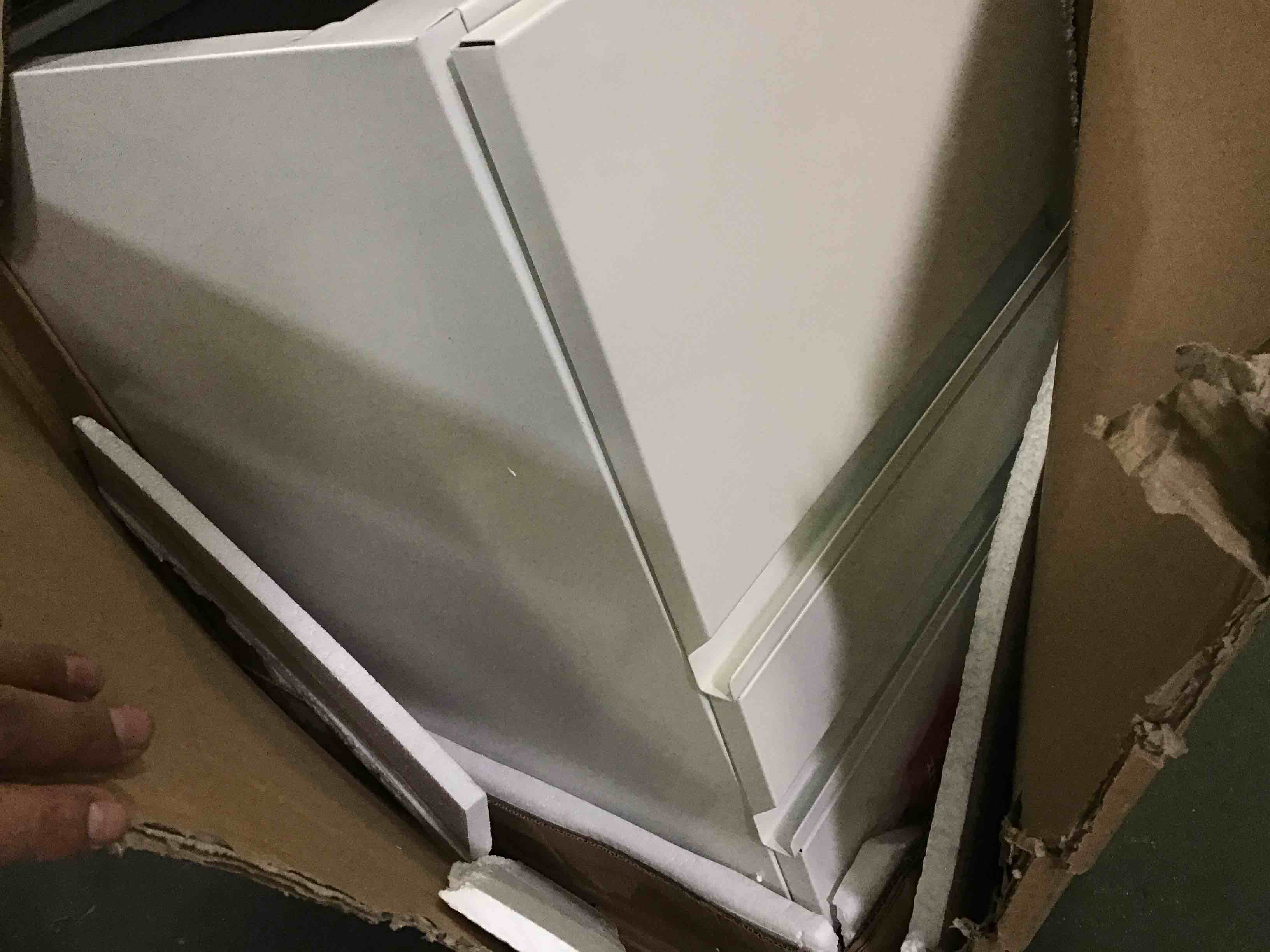 https://s3.amazonaws.com/lotting-images-prod/bidfta/ORG5276158_1693582596414.jpeg