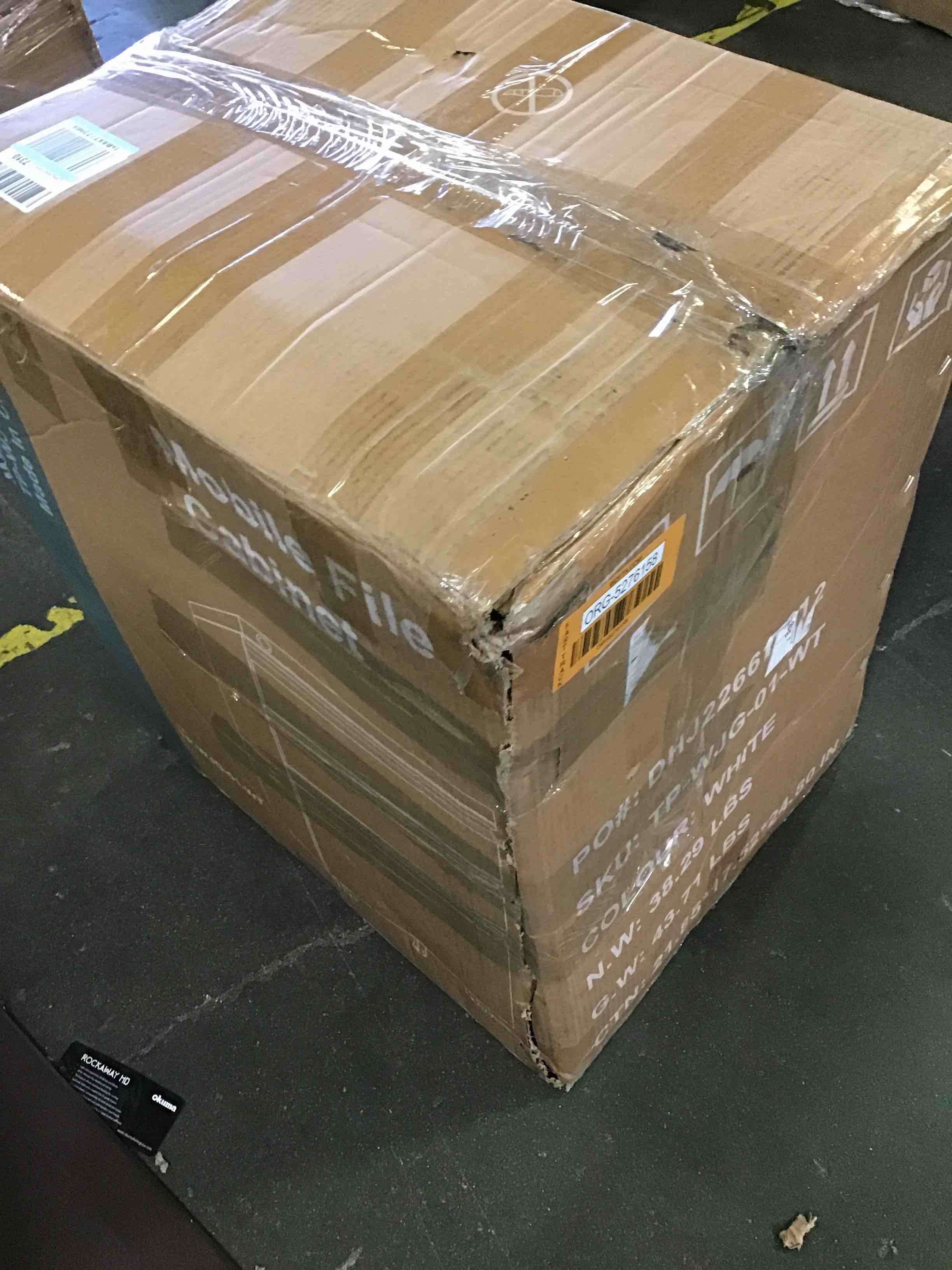 https://s3.amazonaws.com/lotting-images-prod/bidfta/ORG5276158_1693582651795.jpeg