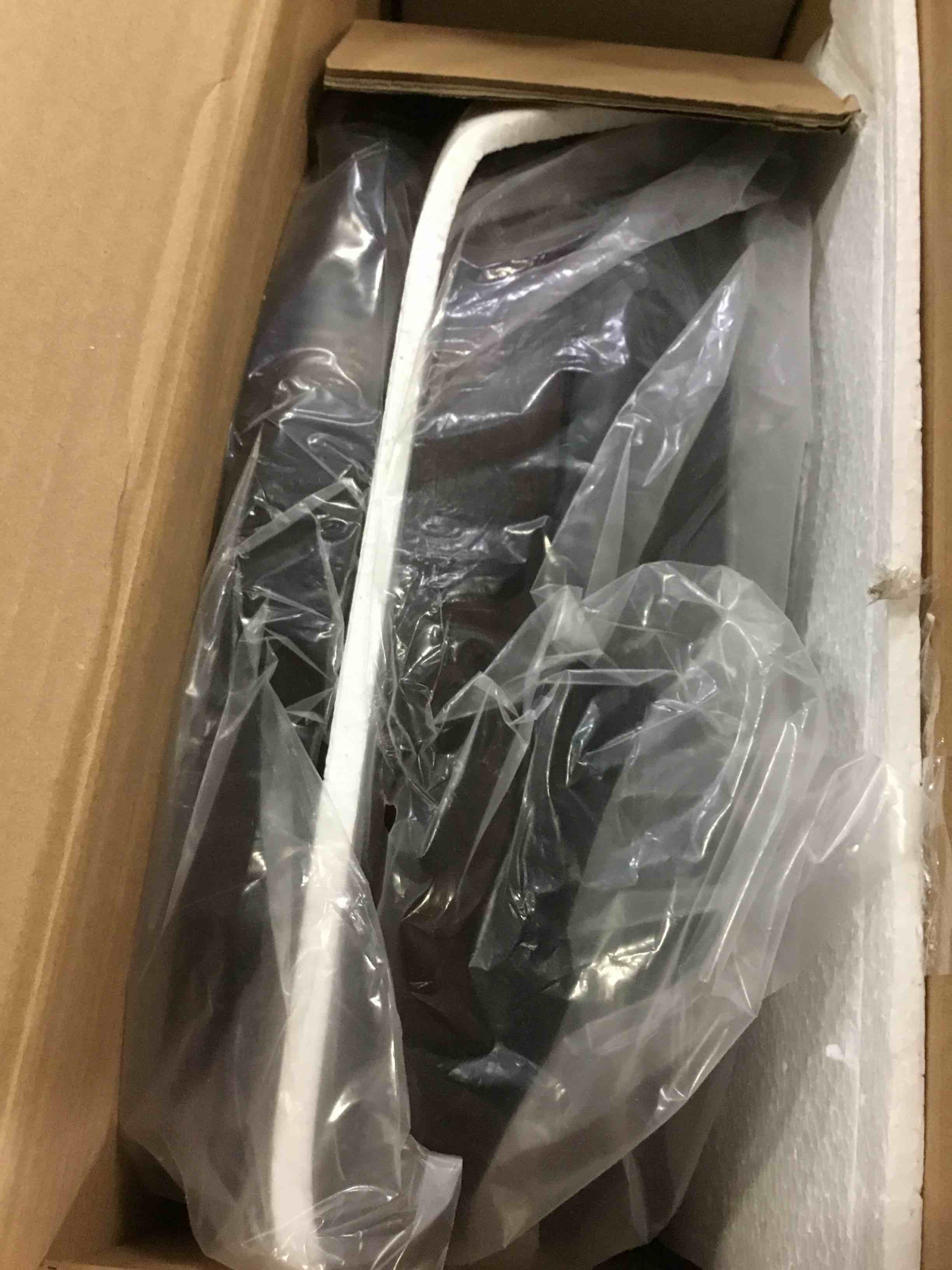 https://s3.amazonaws.com/lotting-images-prod/bidfta/ORG5277227_1694870635612.jpeg