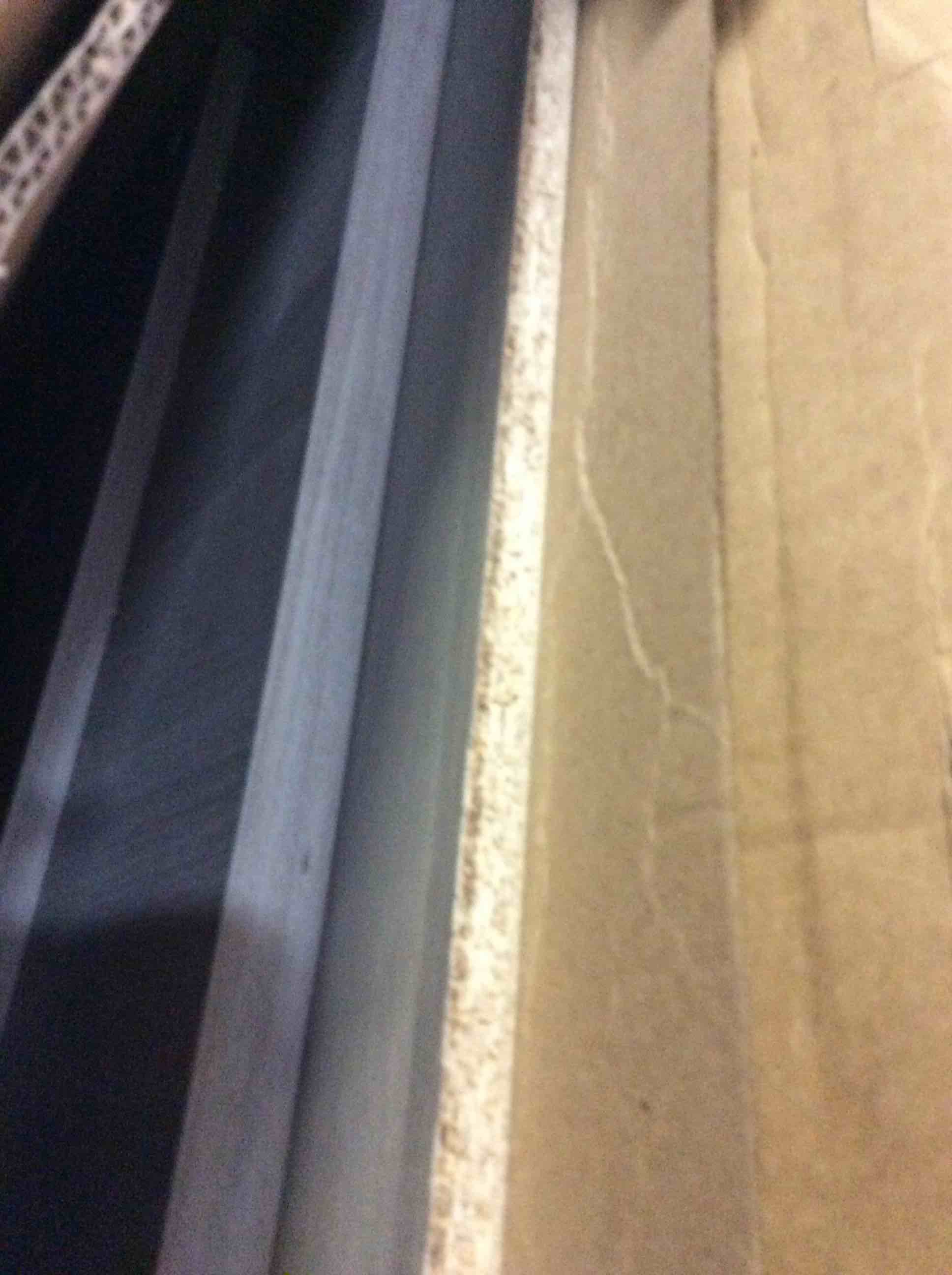 https://s3.amazonaws.com/lotting-images-prod/bidfta/ORG5282181_1693399029726.jpeg