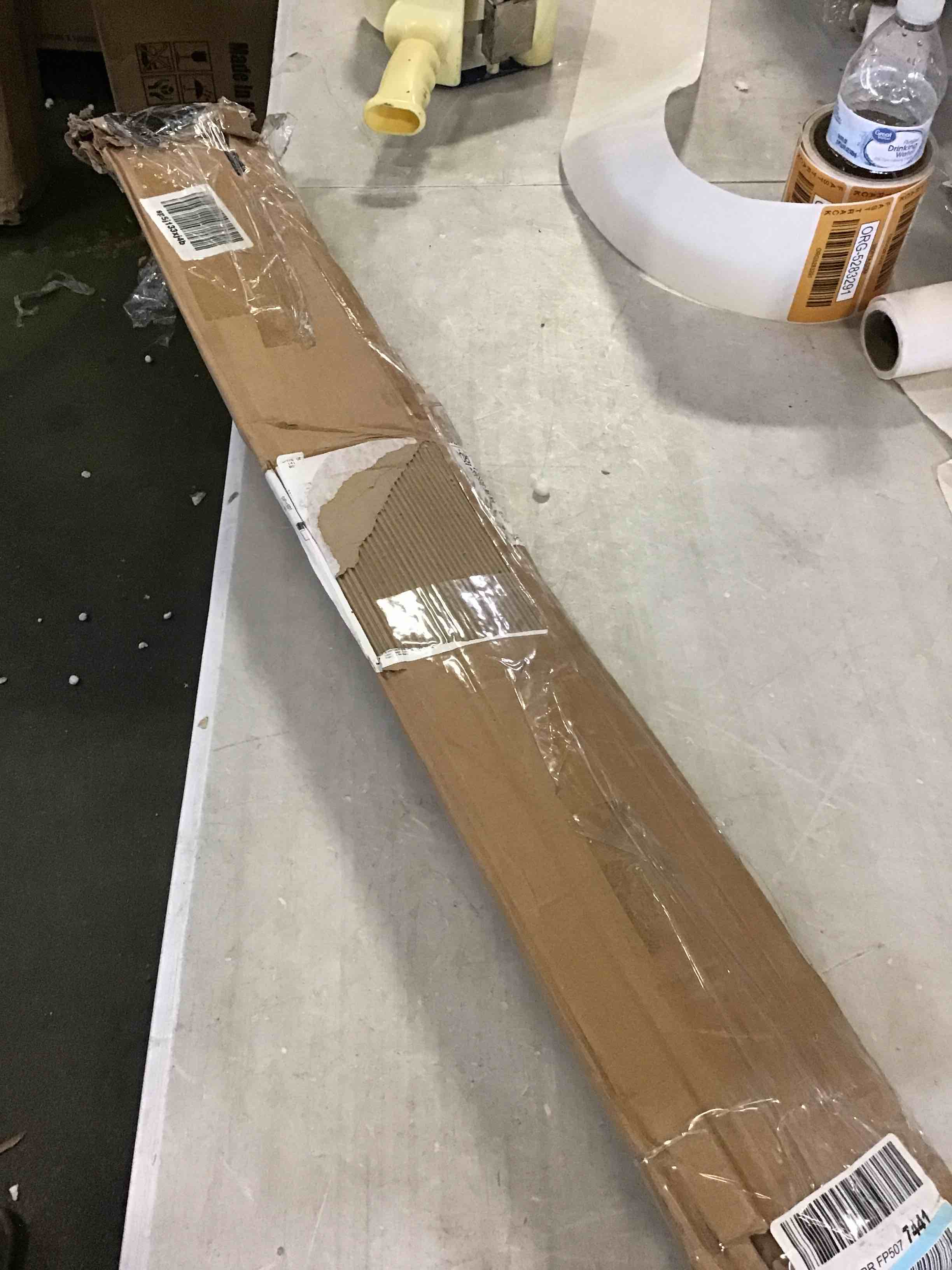 https://s3.amazonaws.com/lotting-images-prod/bidfta/ORG5283291_1694801384295.jpeg