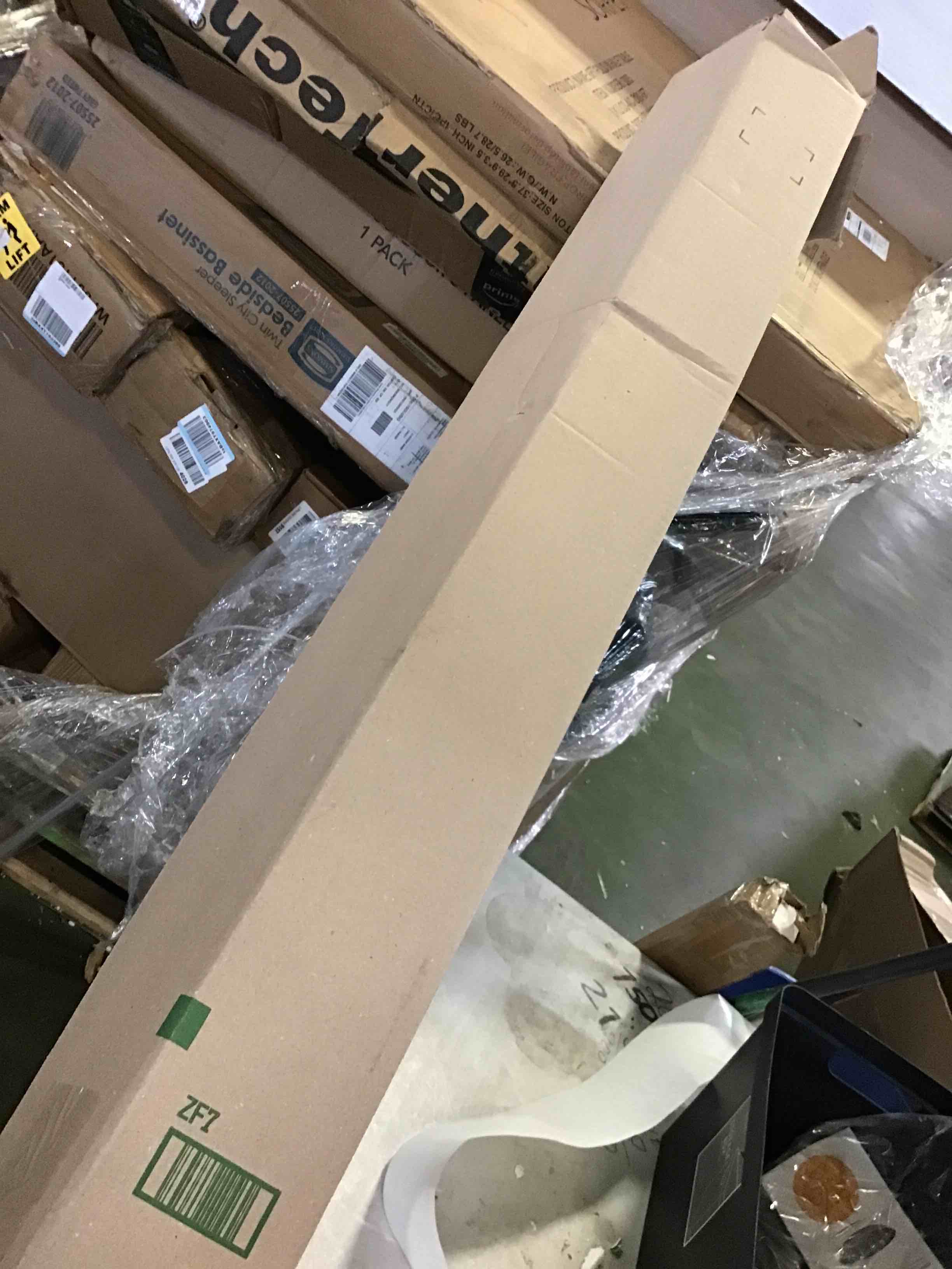 https://s3.amazonaws.com/lotting-images-prod/bidfta/ORG5283312_1694806362861.jpeg