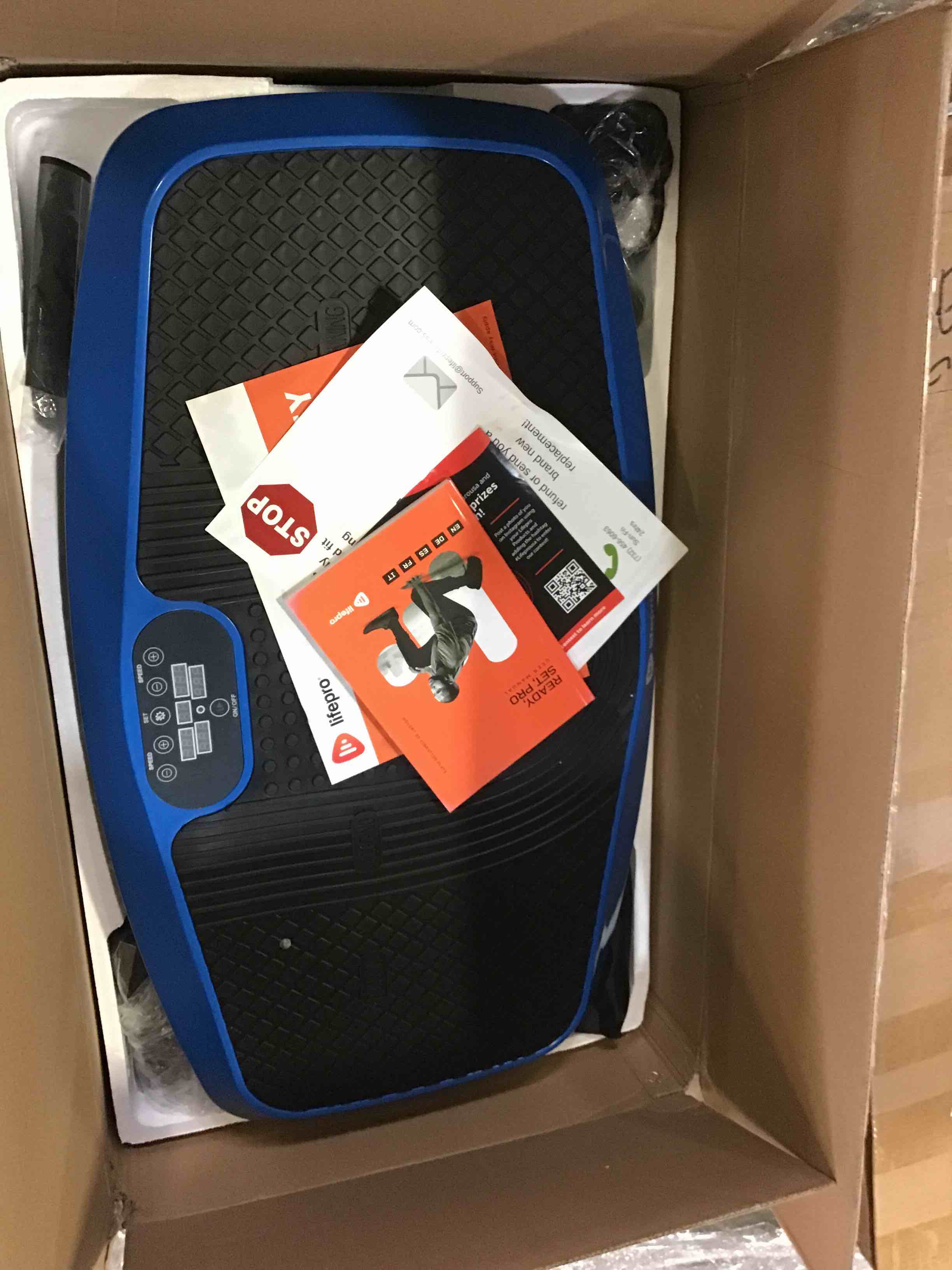 https://s3.amazonaws.com/lotting-images-prod/bidfta/ORG5283413_1695054841098.jpeg