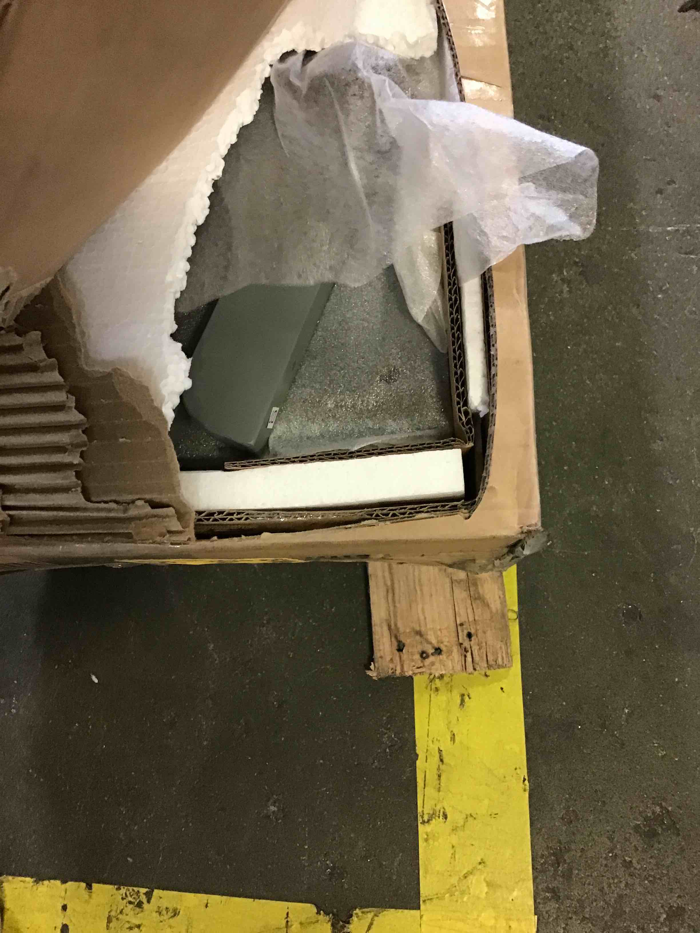 https://s3.amazonaws.com/lotting-images-prod/bidfta/ORG5283663_1693338200381.jpeg