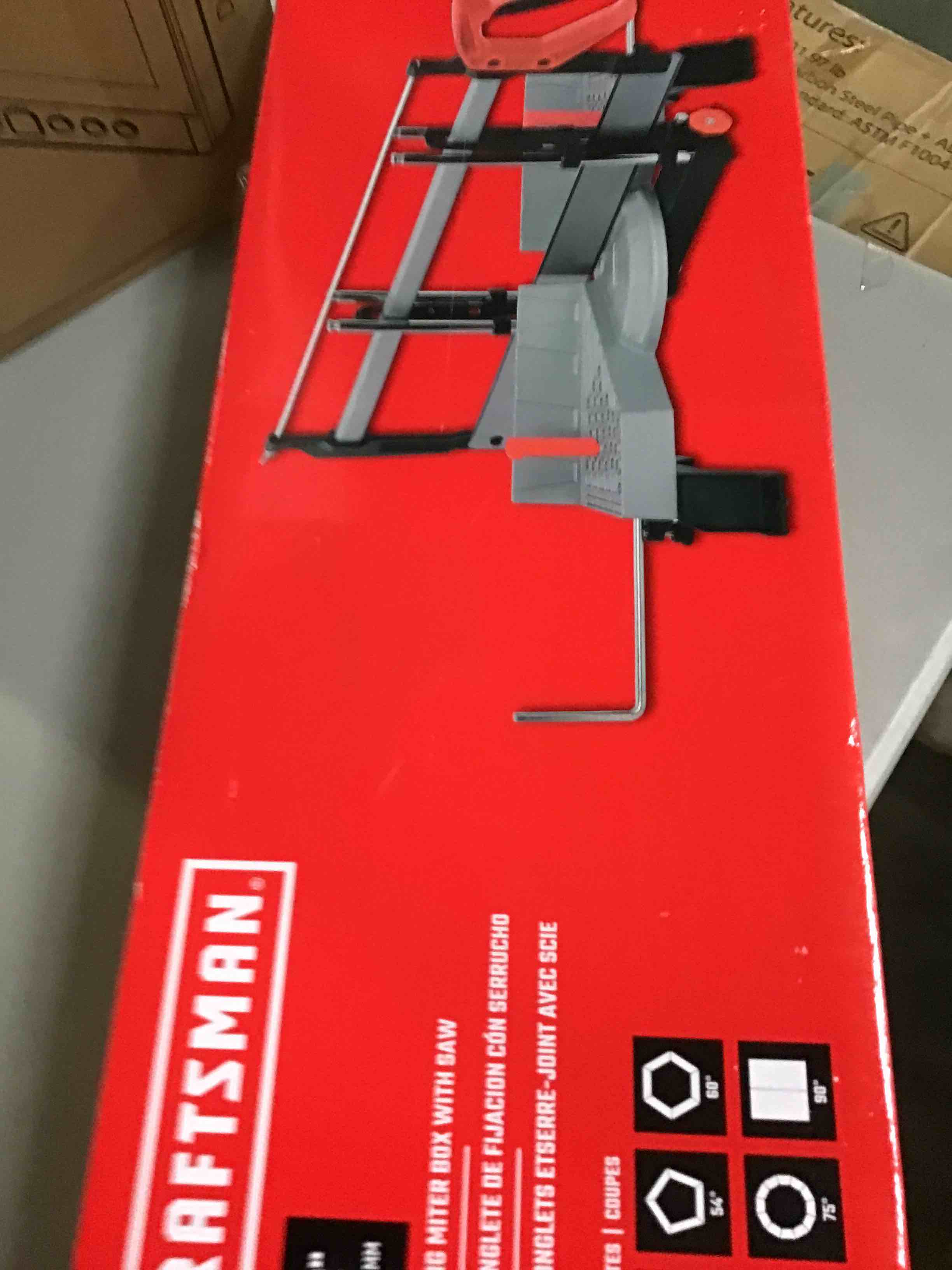 https://s3.amazonaws.com/lotting-images-prod/bidfta/ORG5285763_1695390765806.jpeg