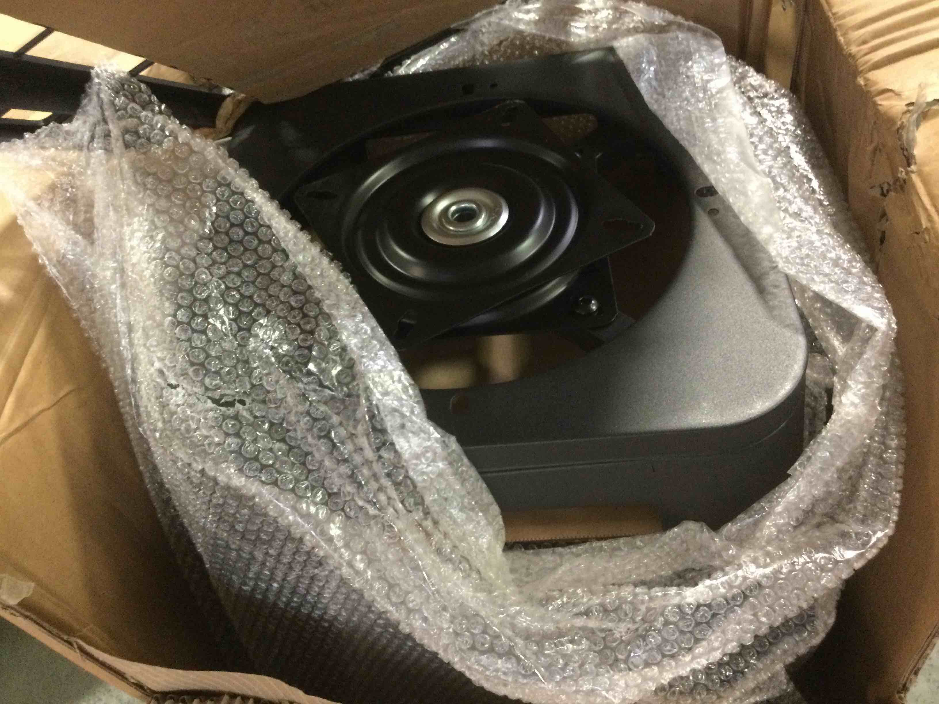 https://s3.amazonaws.com/lotting-images-prod/bidfta/ORG5288860_1689512251880.jpeg