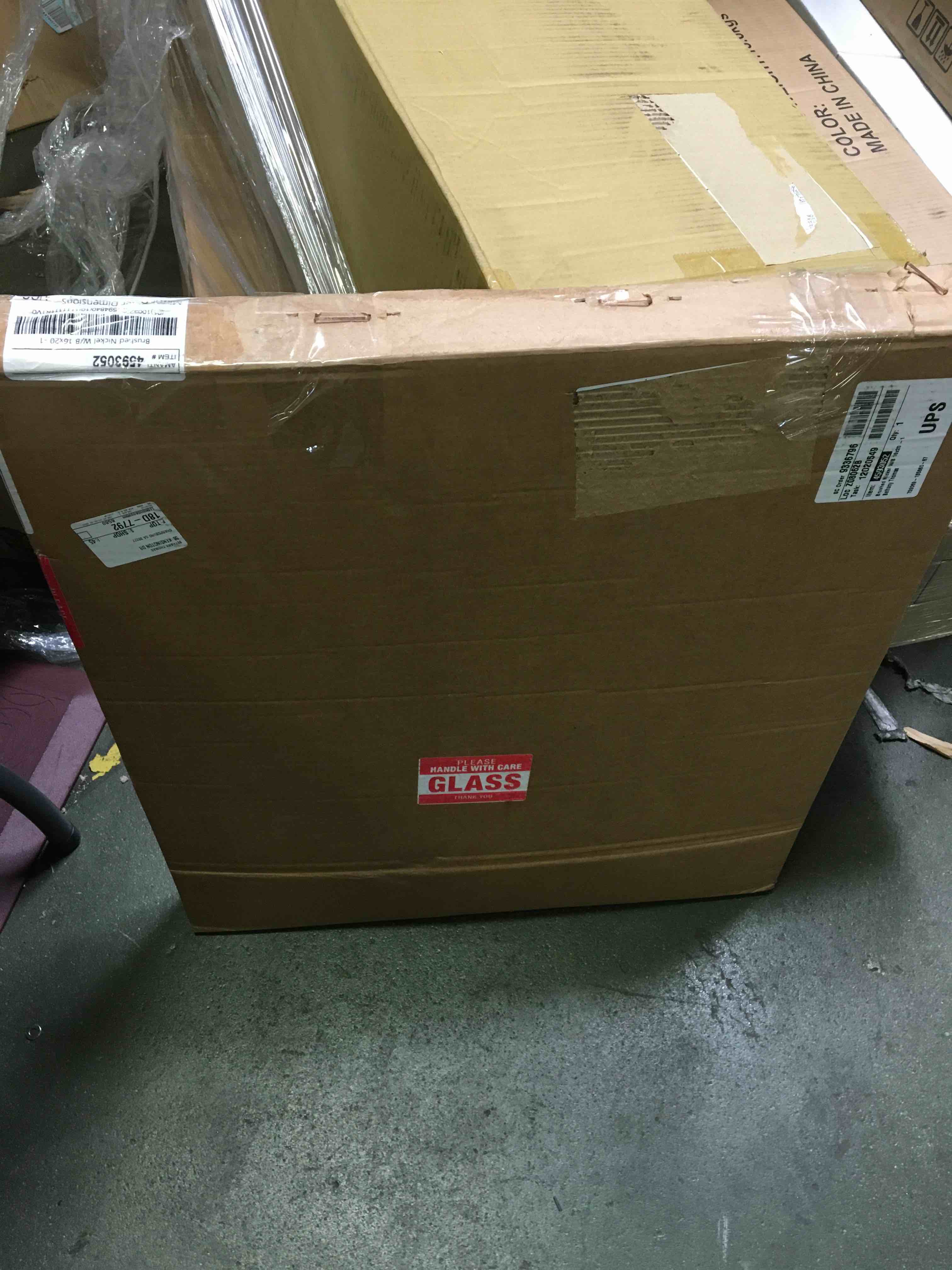 https://s3.amazonaws.com/lotting-images-prod/bidfta/ORG5290379_1689355465843.jpeg