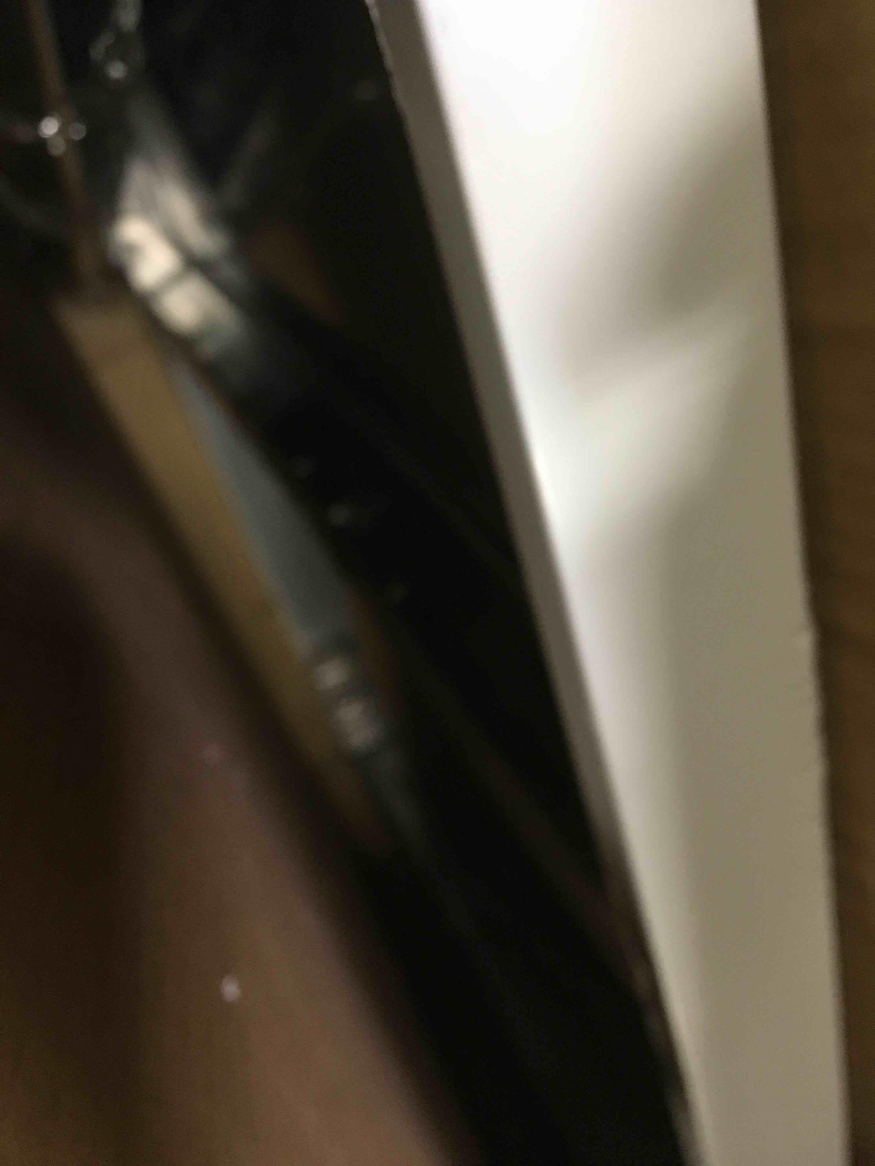 https://s3.amazonaws.com/lotting-images-prod/bidfta/ORG5290575_1689617156750.jpeg